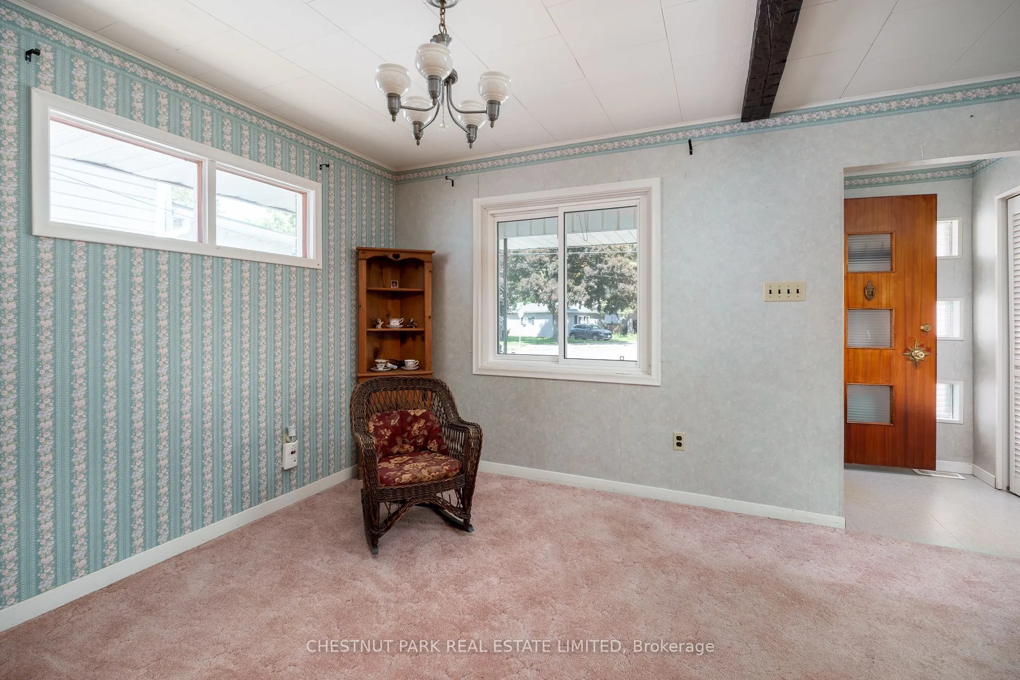 9 Downes Avenue
