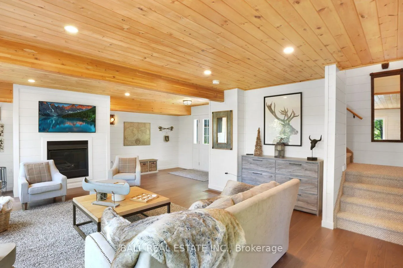 45 Hemlock Point Road
