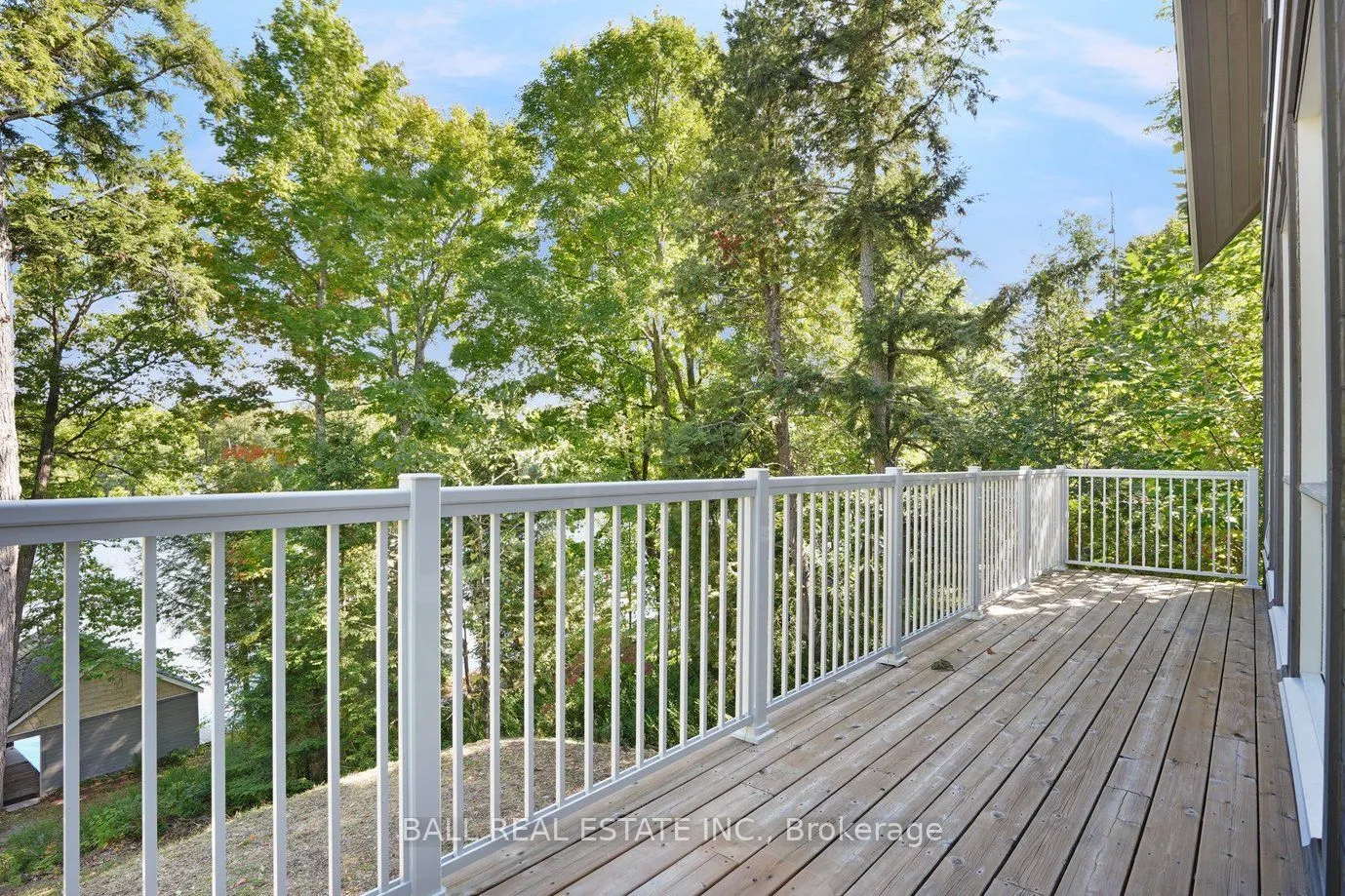 45 Hemlock Point Road