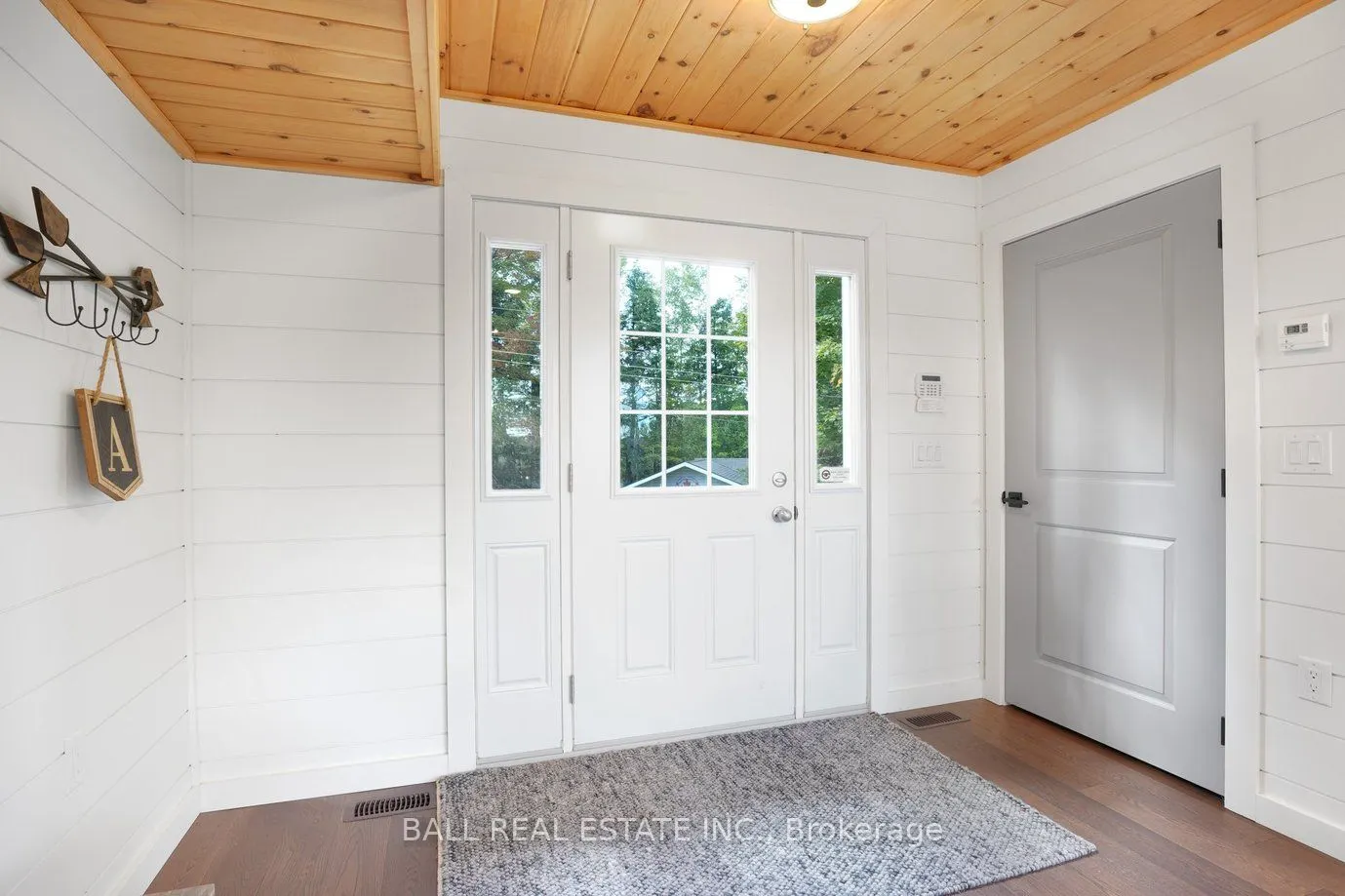 45 Hemlock Point Road