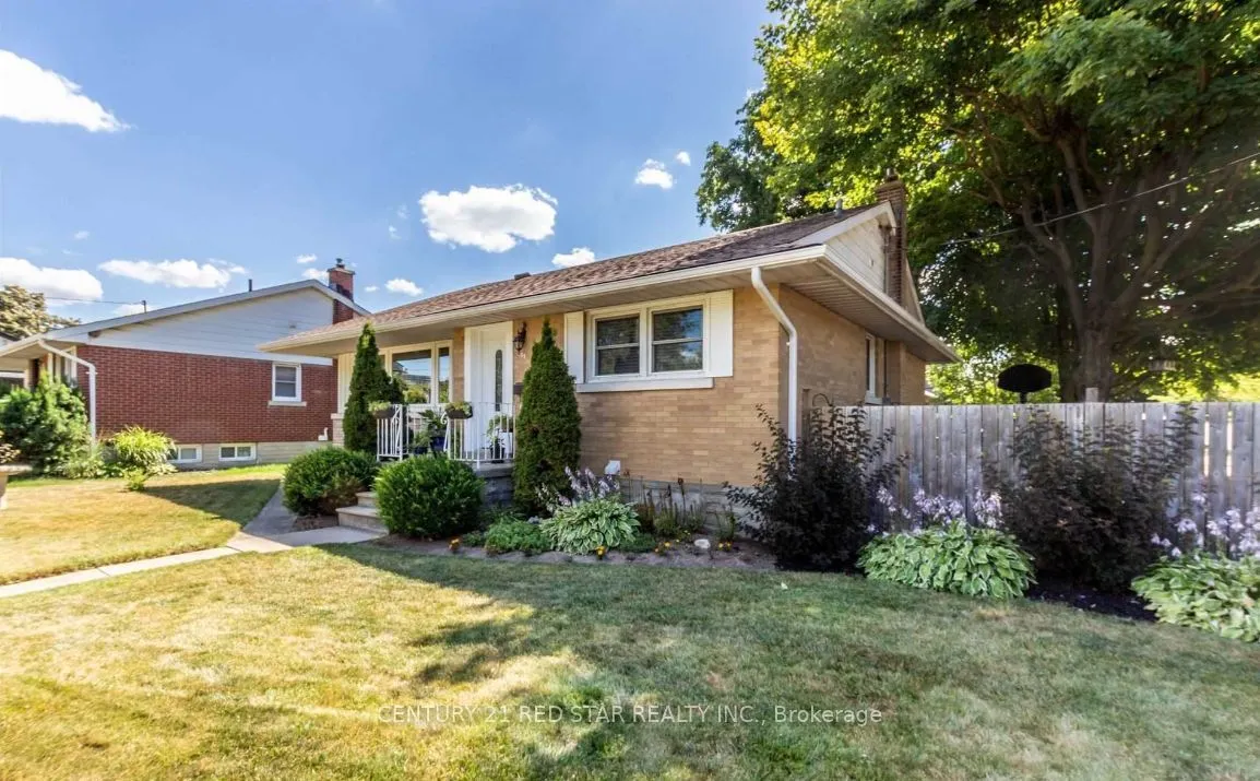 107 Ellis Crescent S
