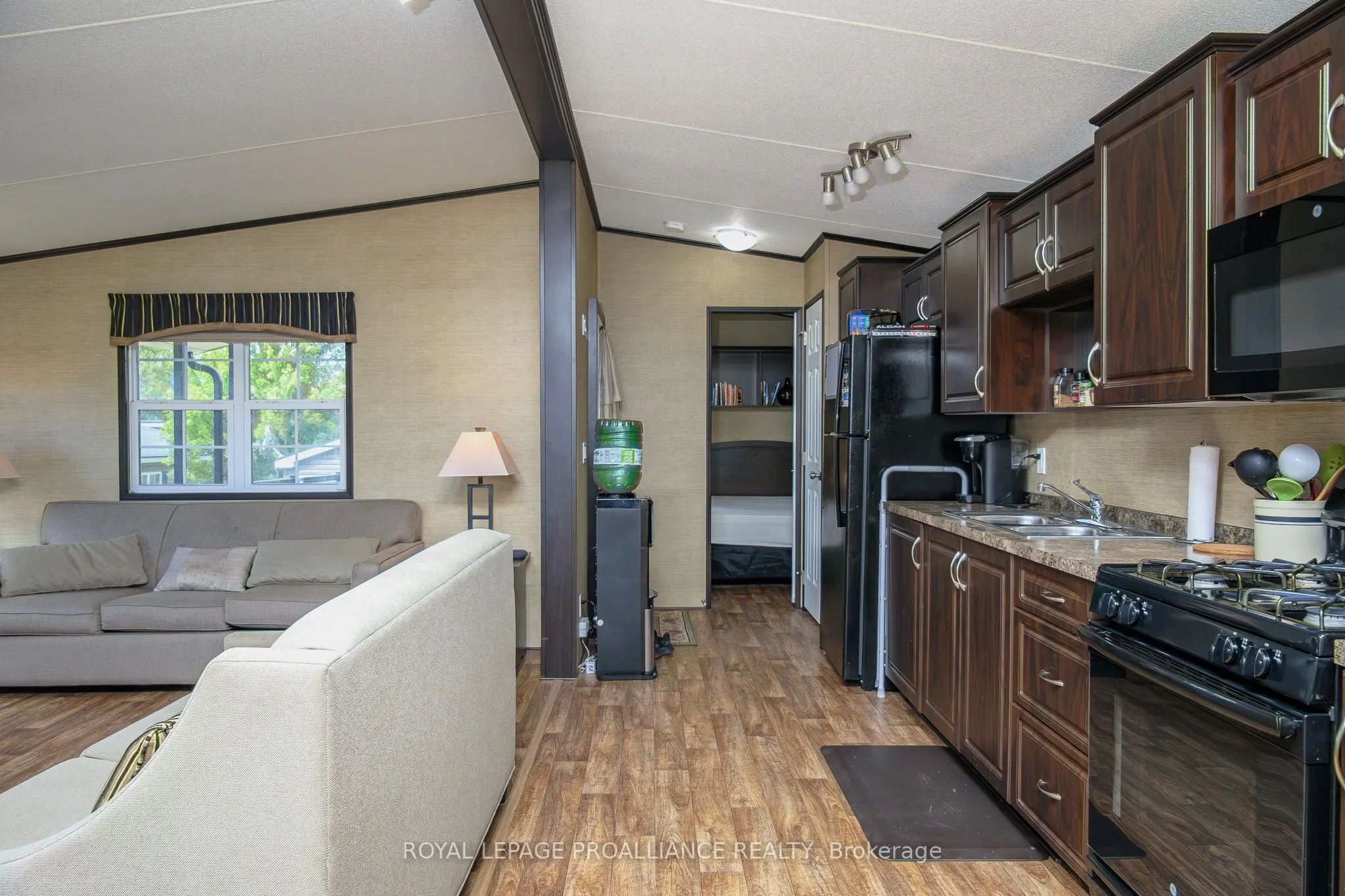 486 County Rd 18 - 5 Cricket Lane
