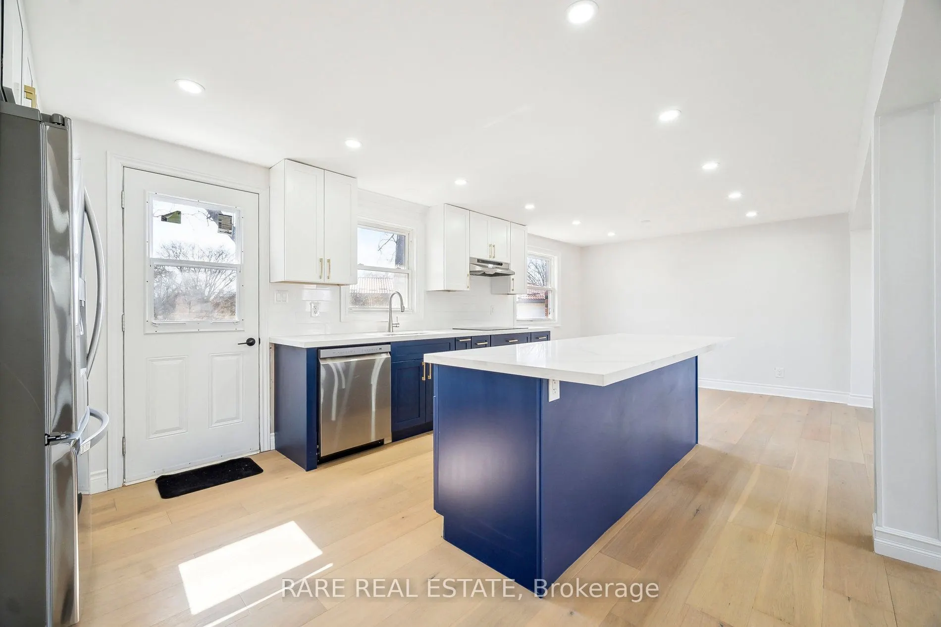314 Laughton Crescent