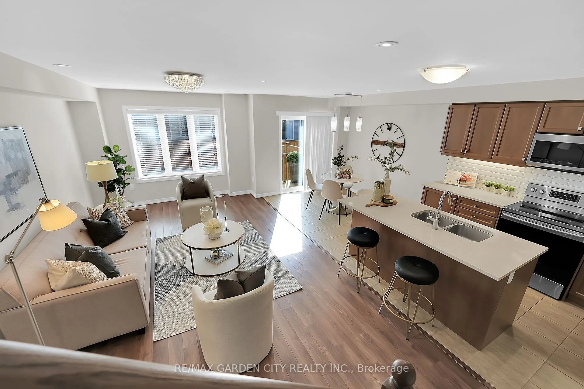 7774 Redbud Lane