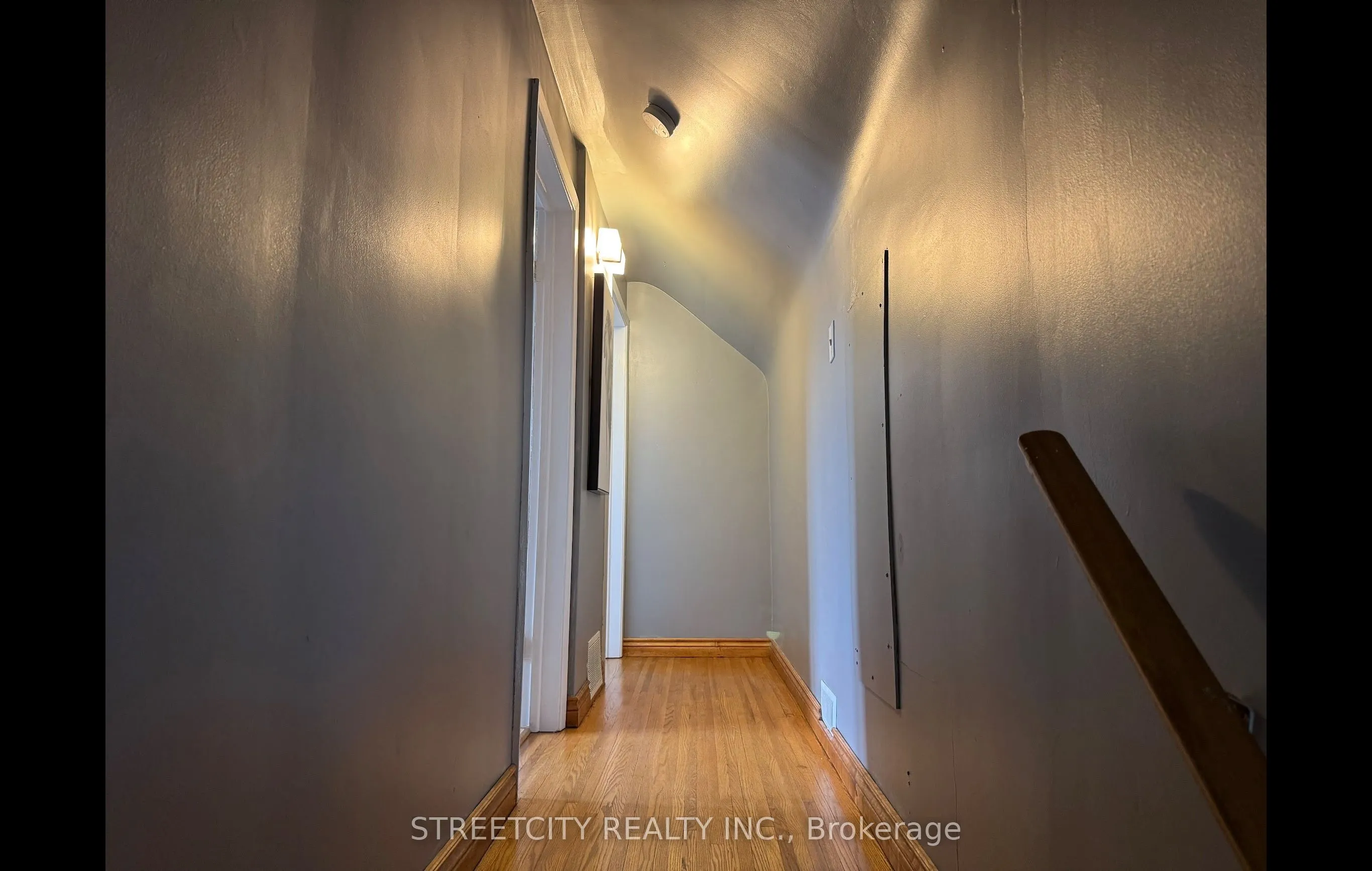 924 Valetta Street