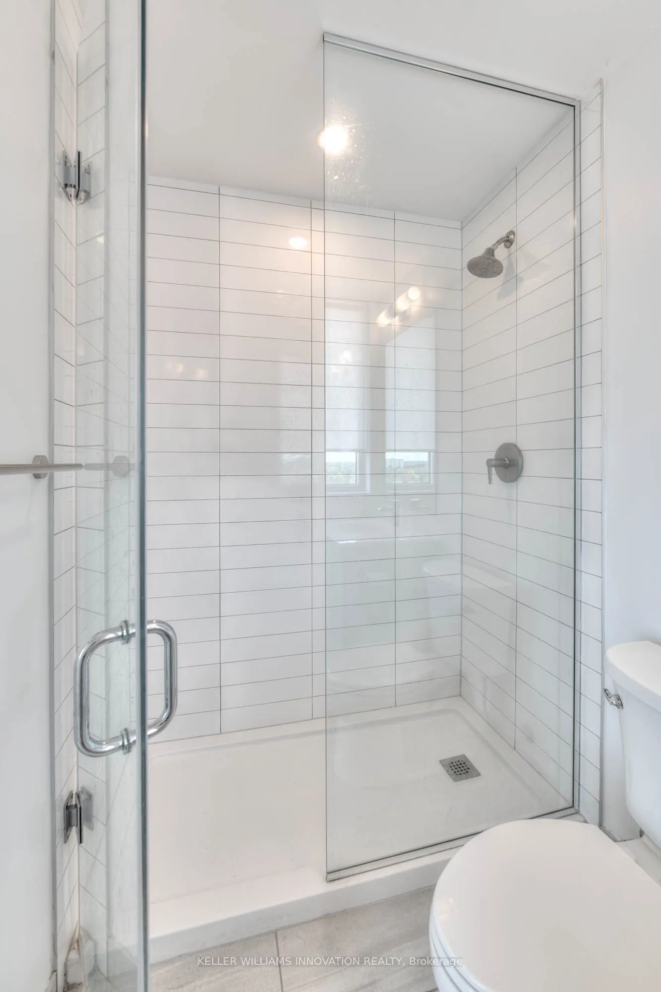 5 wellington Street S, #1012
