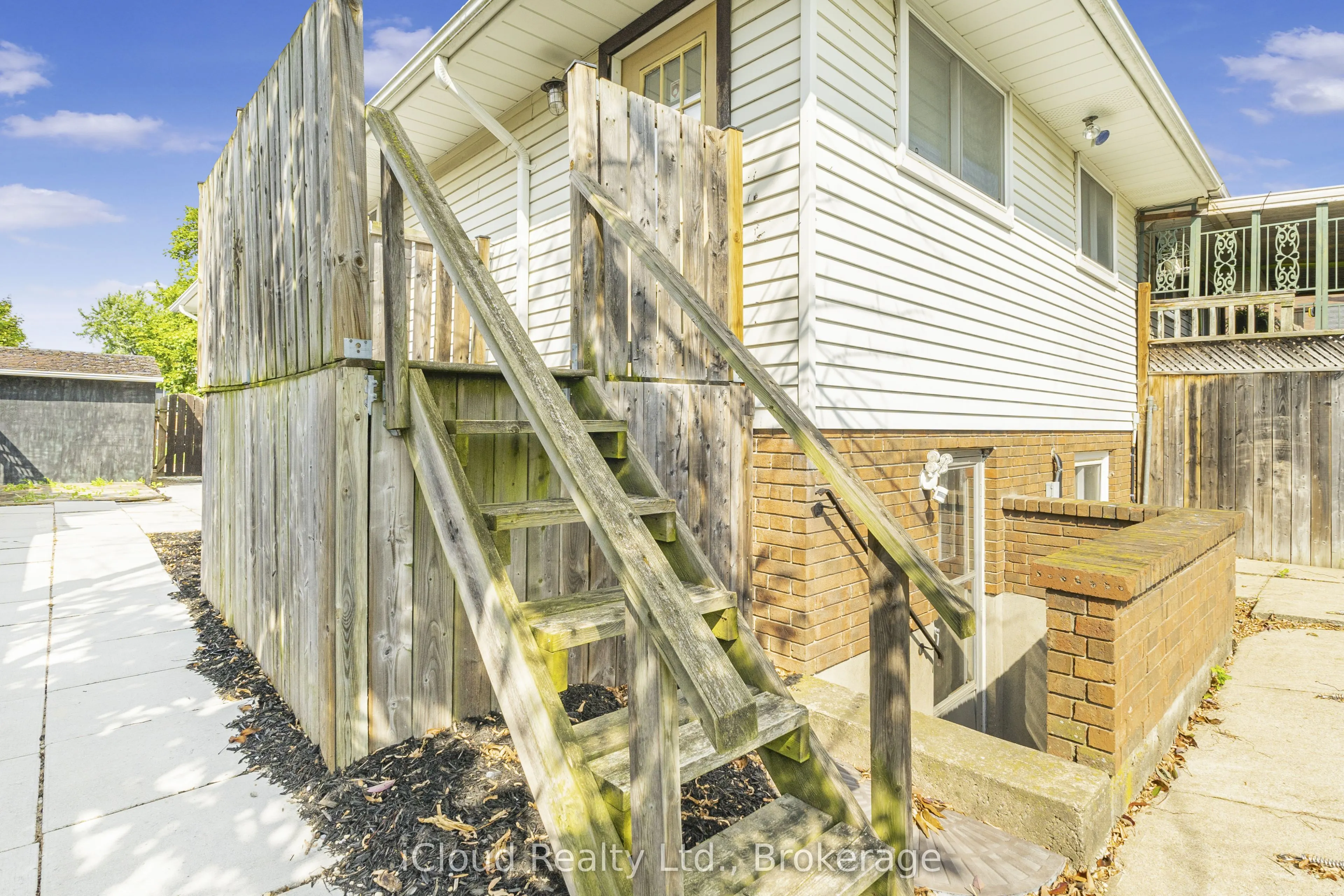 260 St Augustine Drive