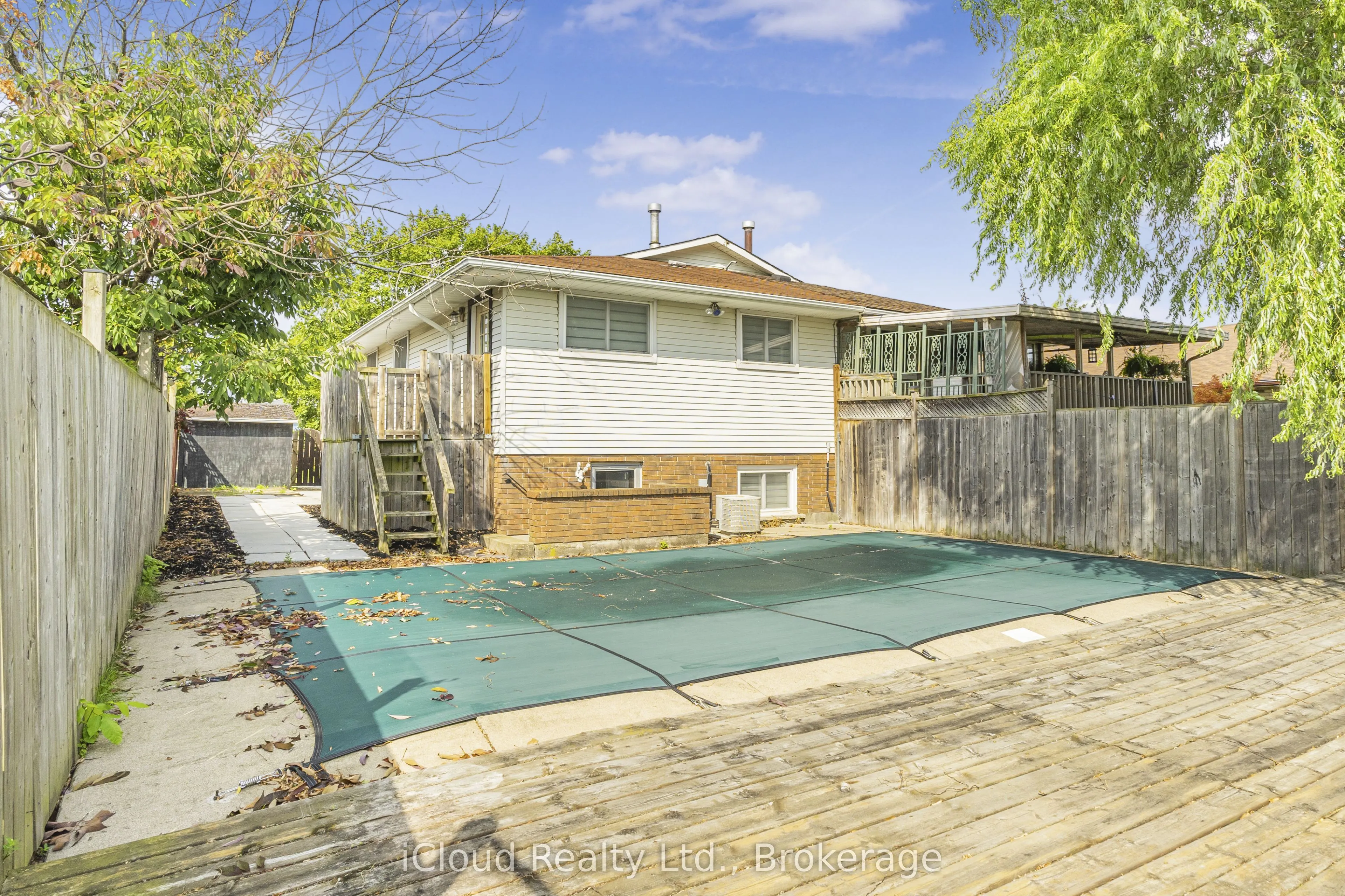 260 St Augustine Drive