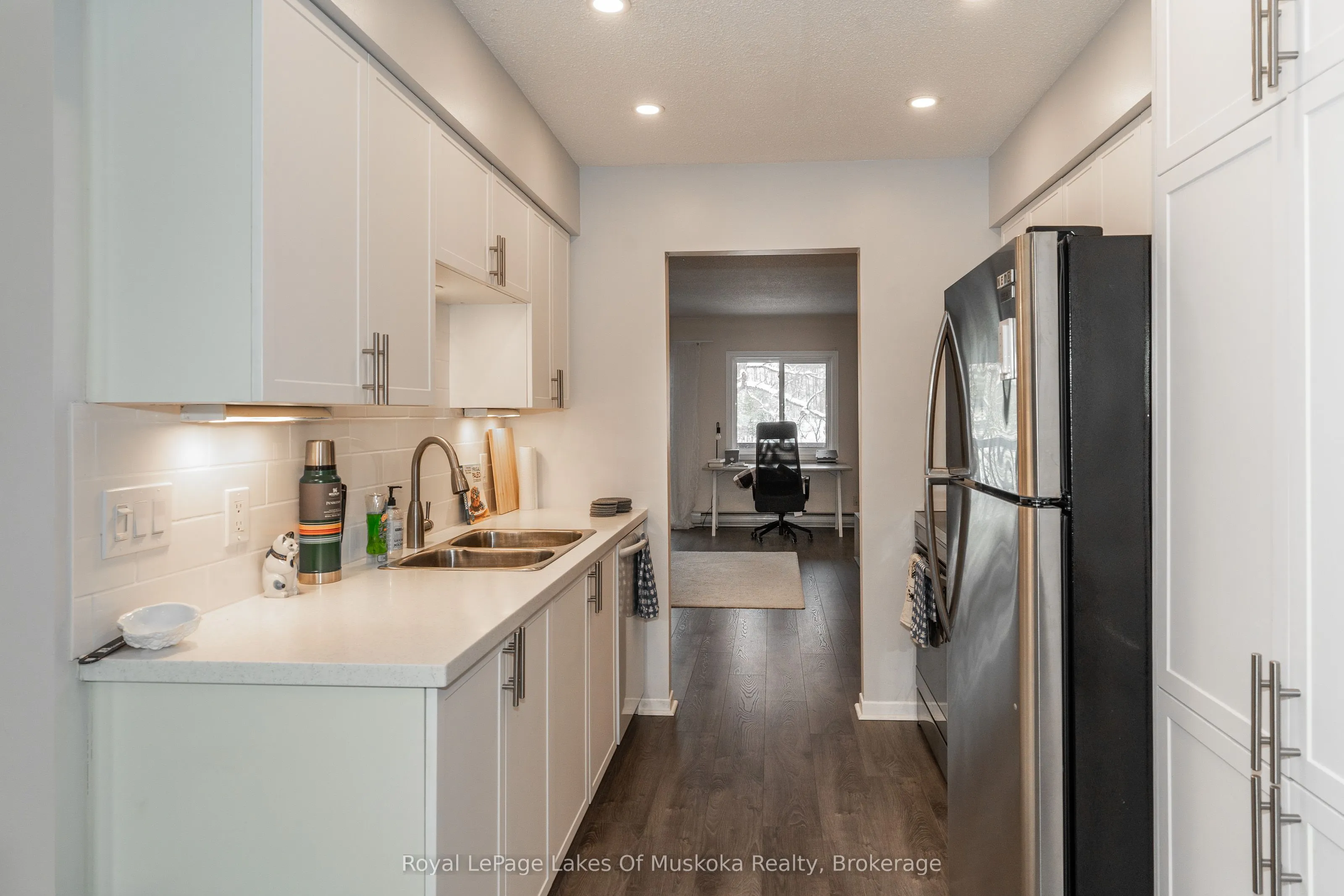 142 Ecclestone Drive, #10