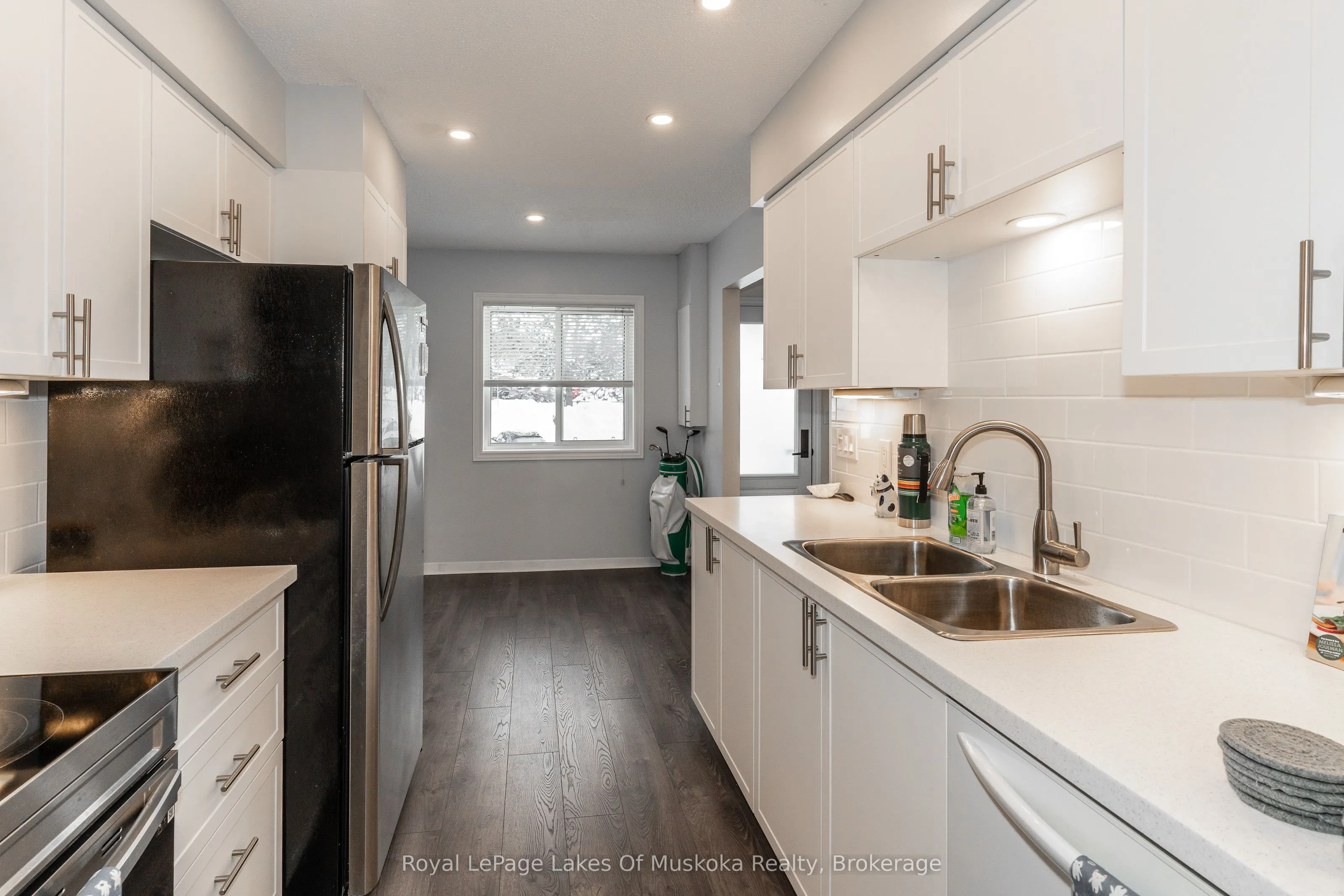 142 Ecclestone Drive, #10