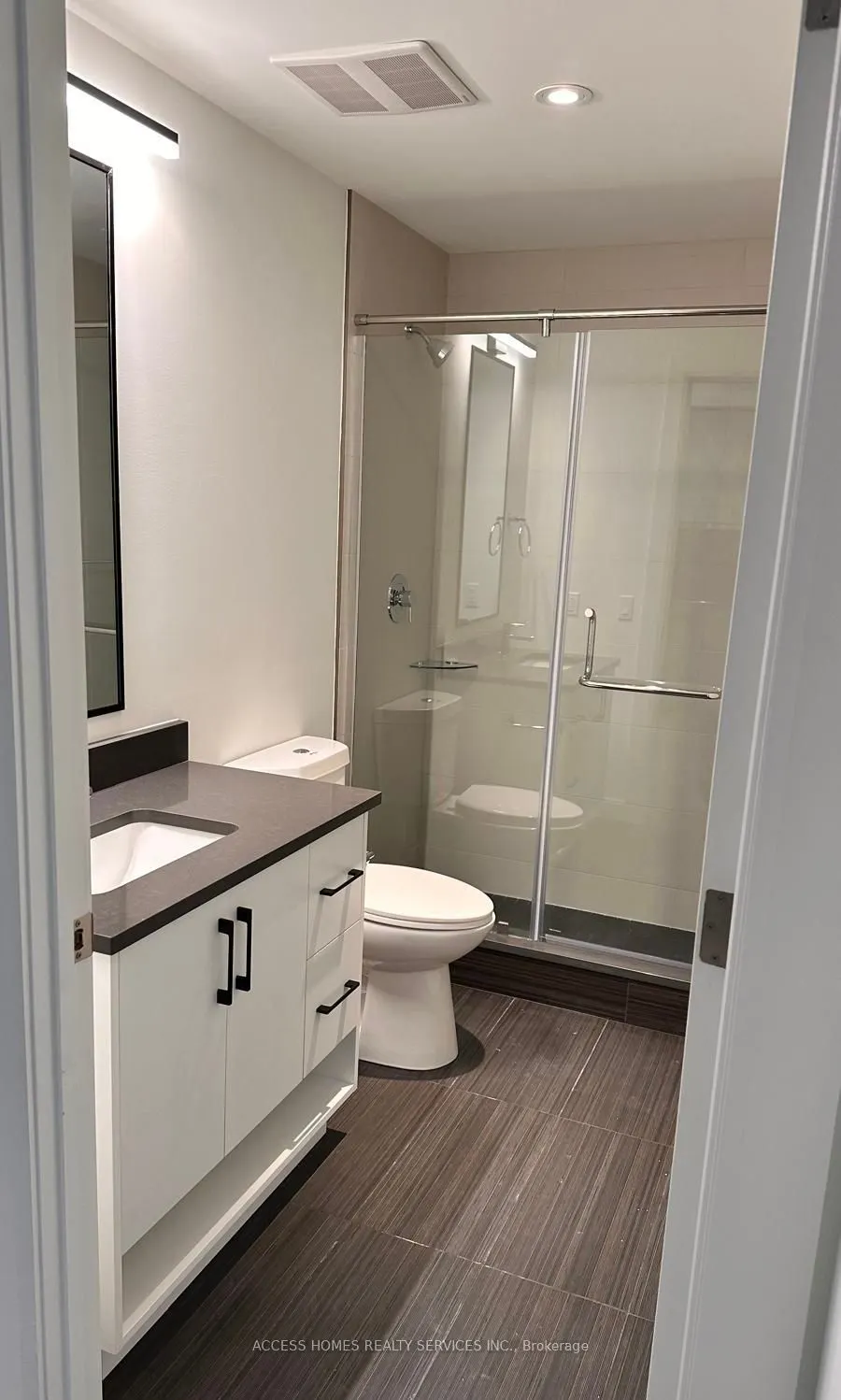 741 King Street W, #603
