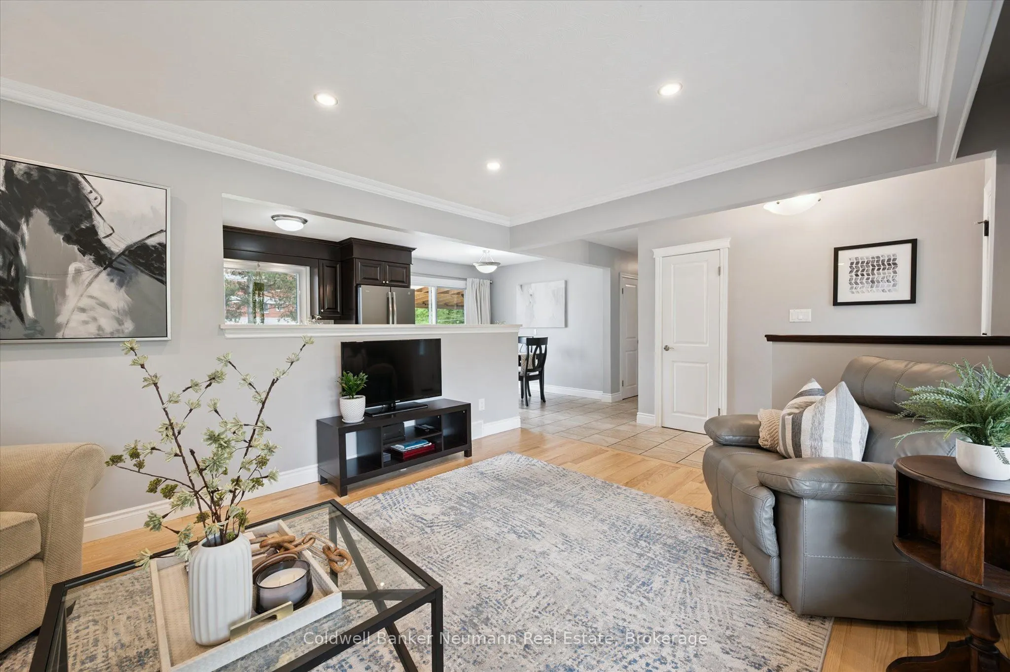 71 Pleasant Road