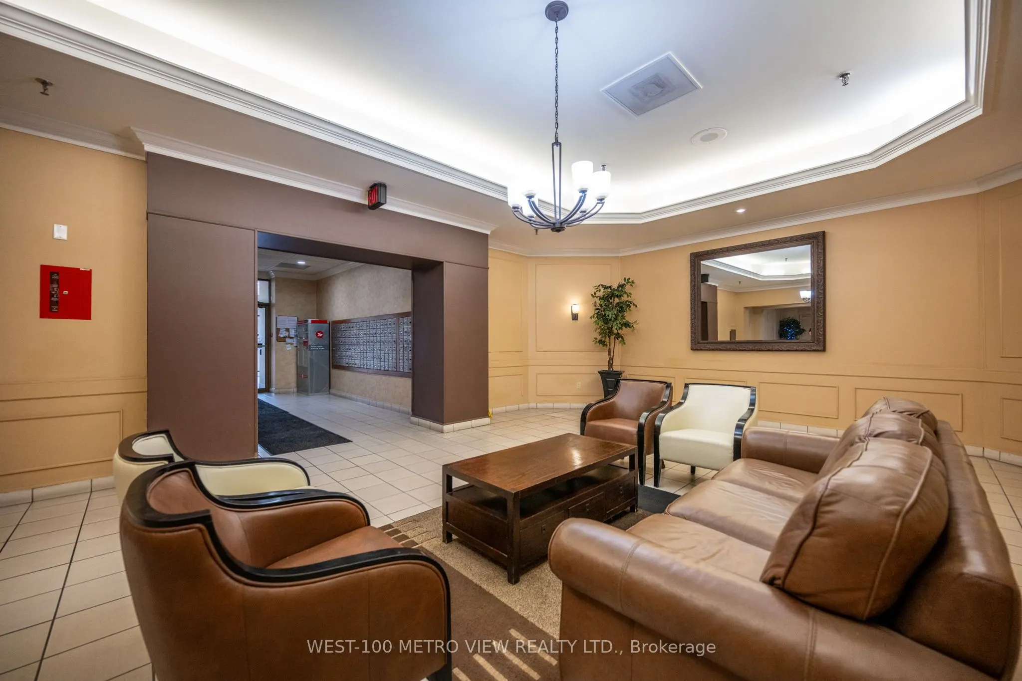 389 Dundas Street, #1602