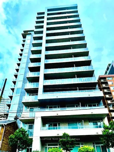 255 BAY Street, #316