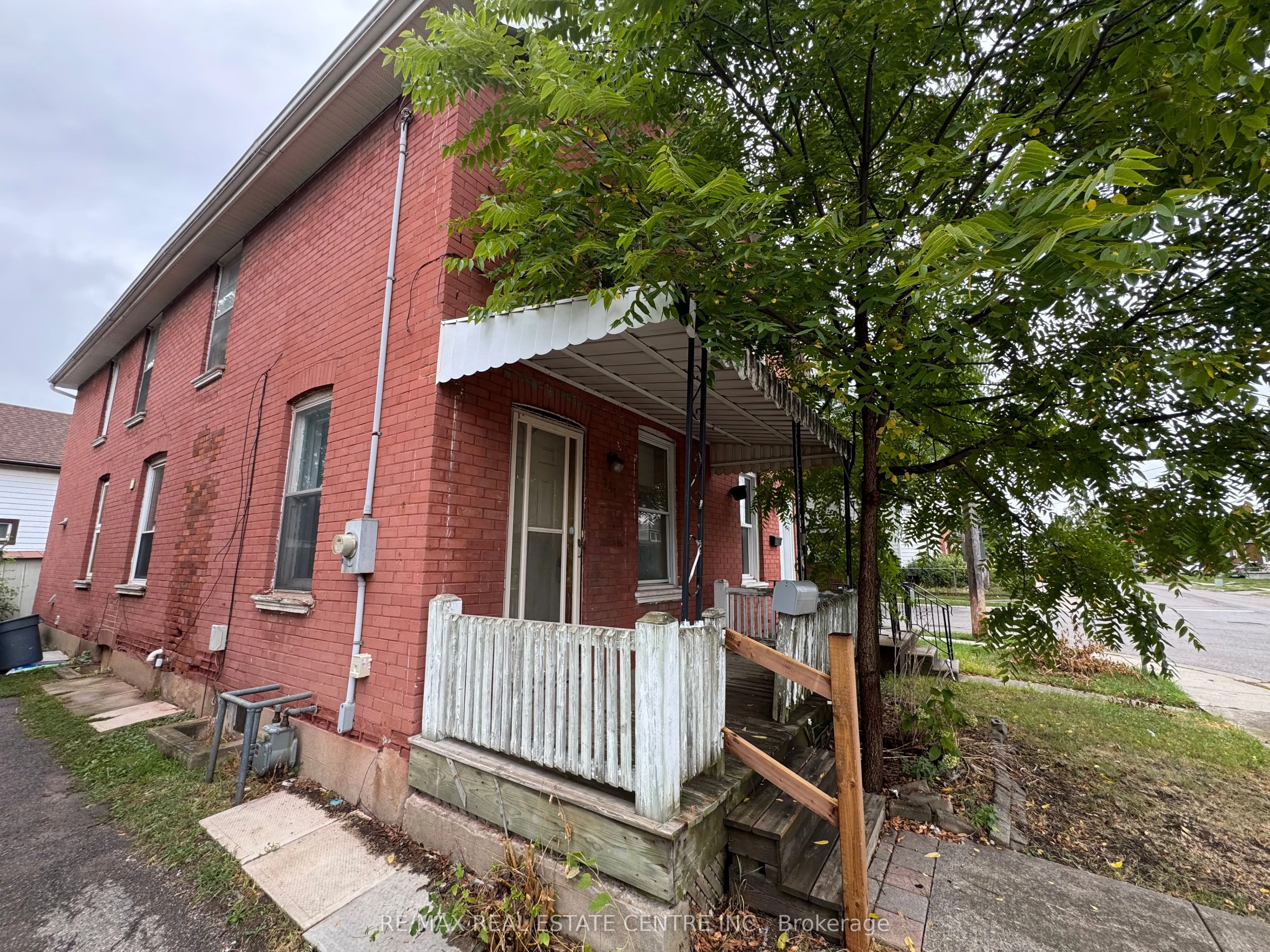 141 Superior Street