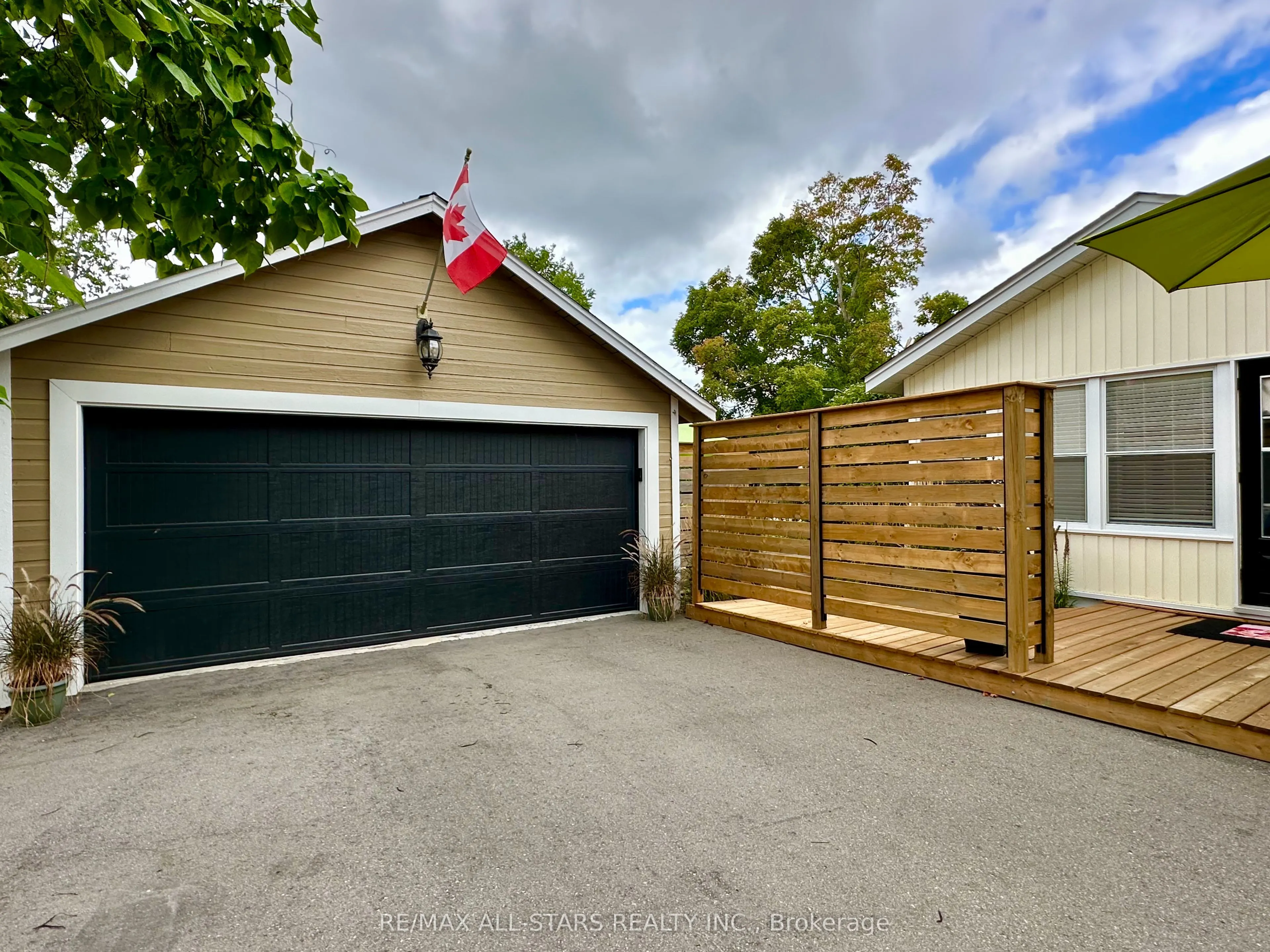 18 Joseph Street