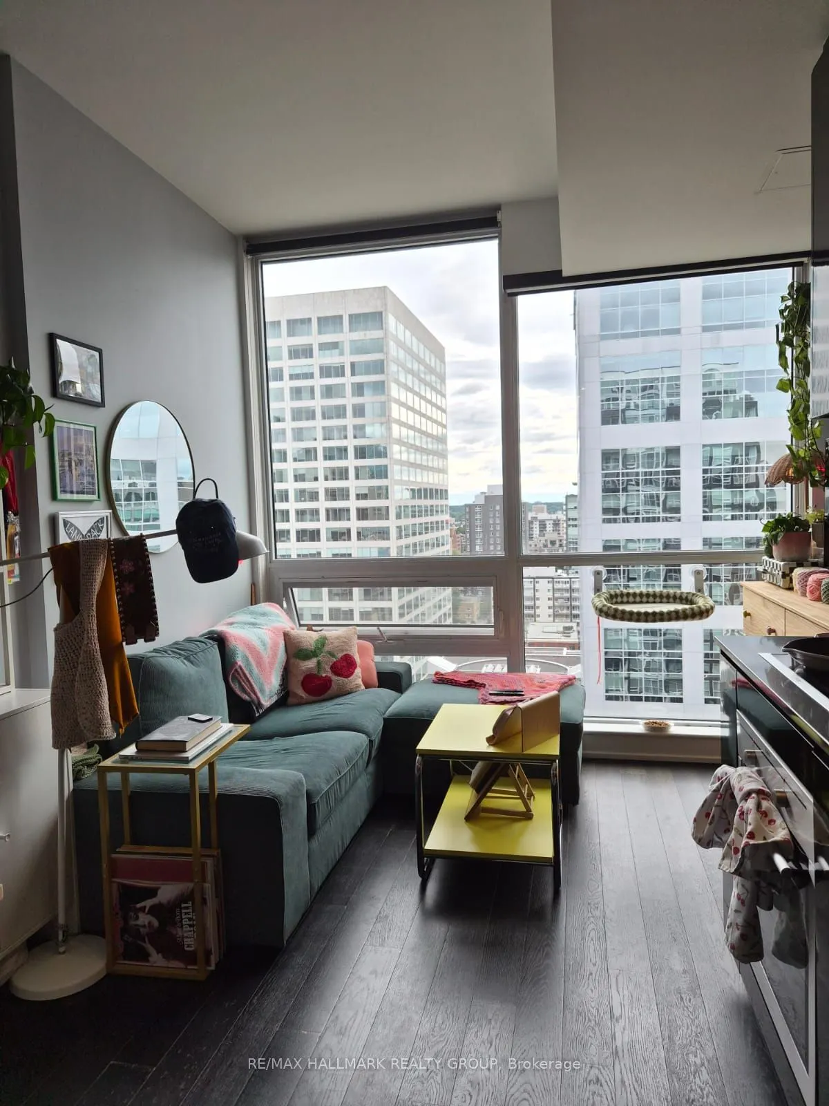 199 Slater Street W, #1704