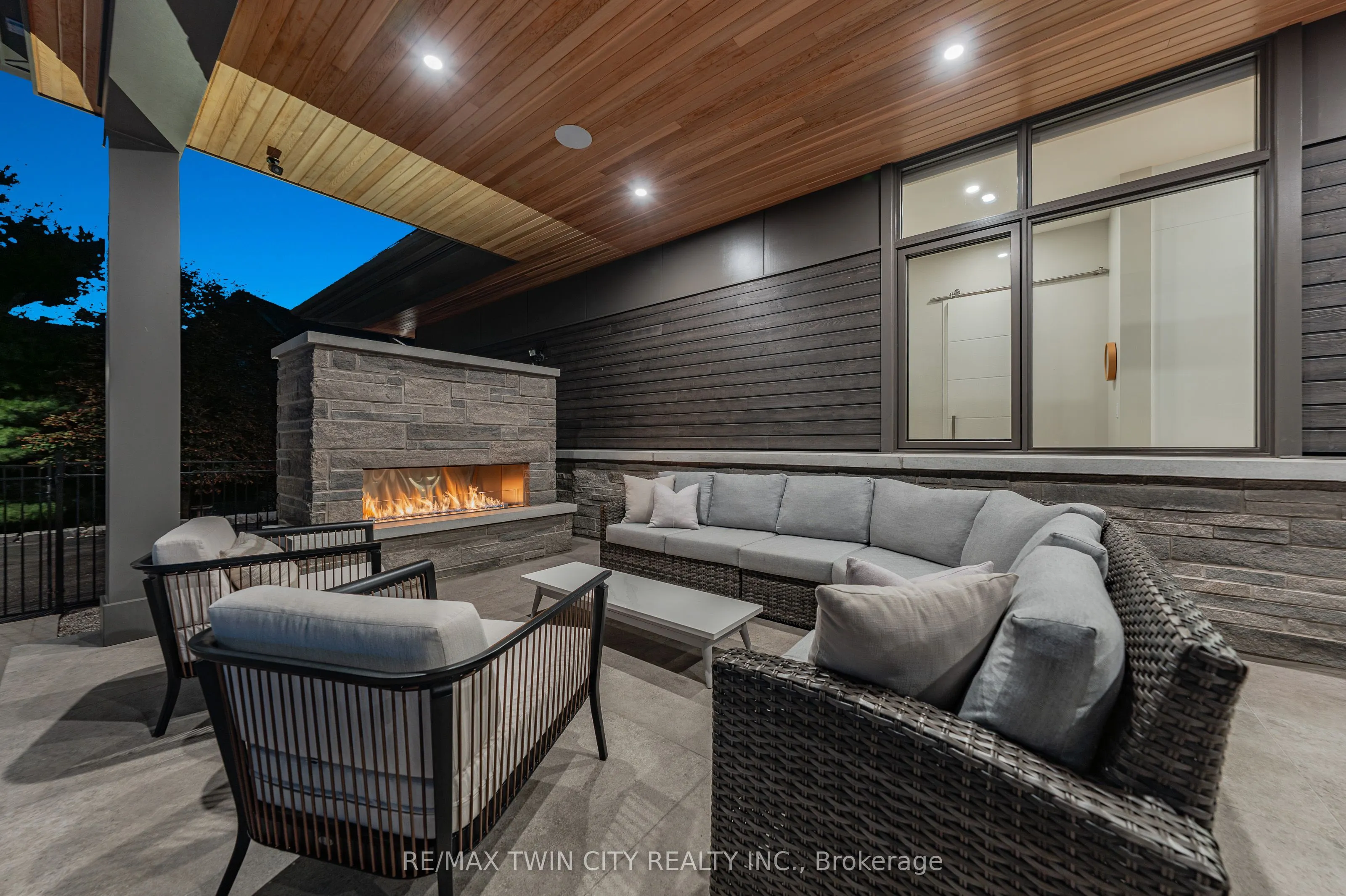 1826 Moser Young Road