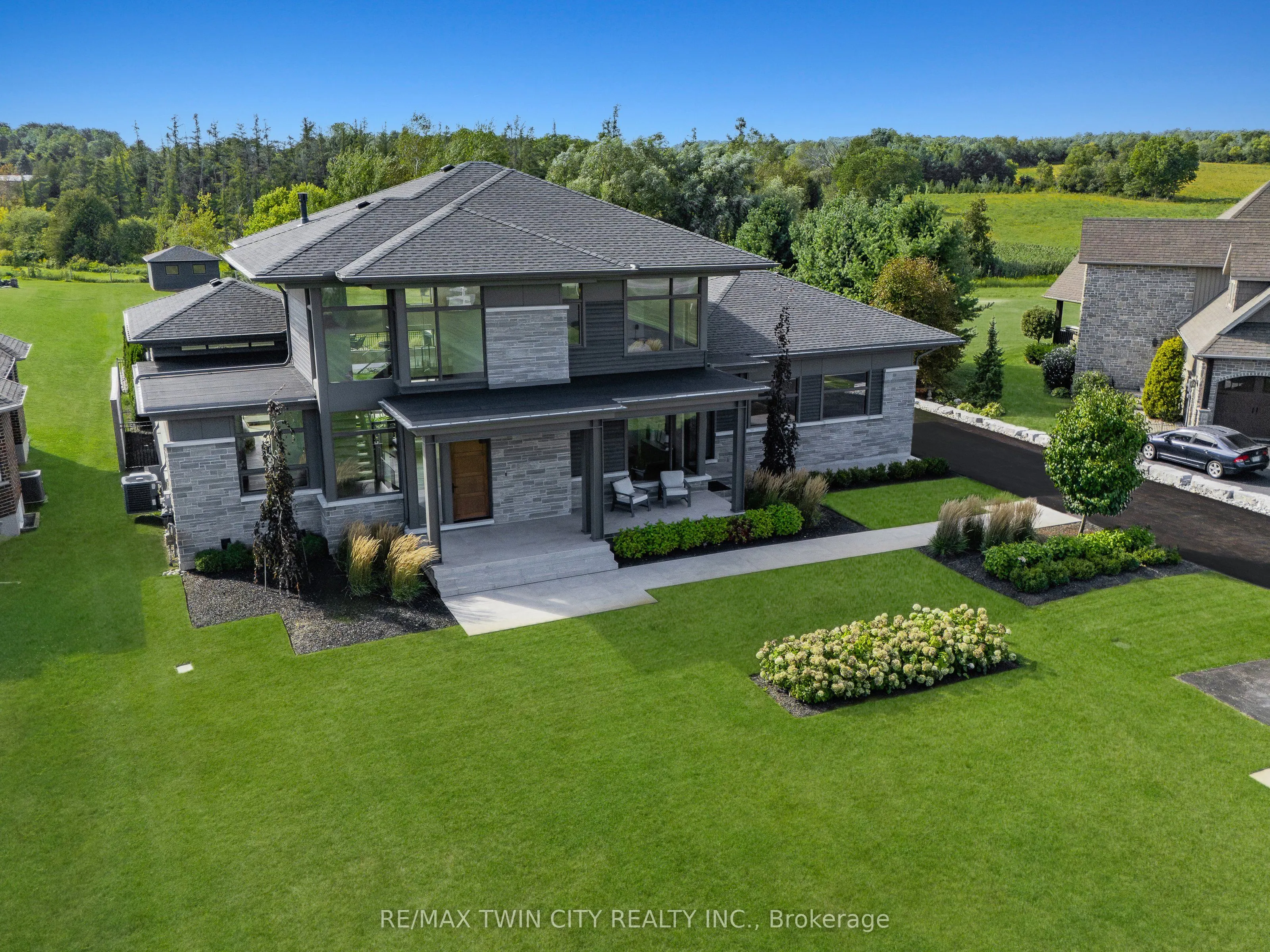 1826 Moser Young Road