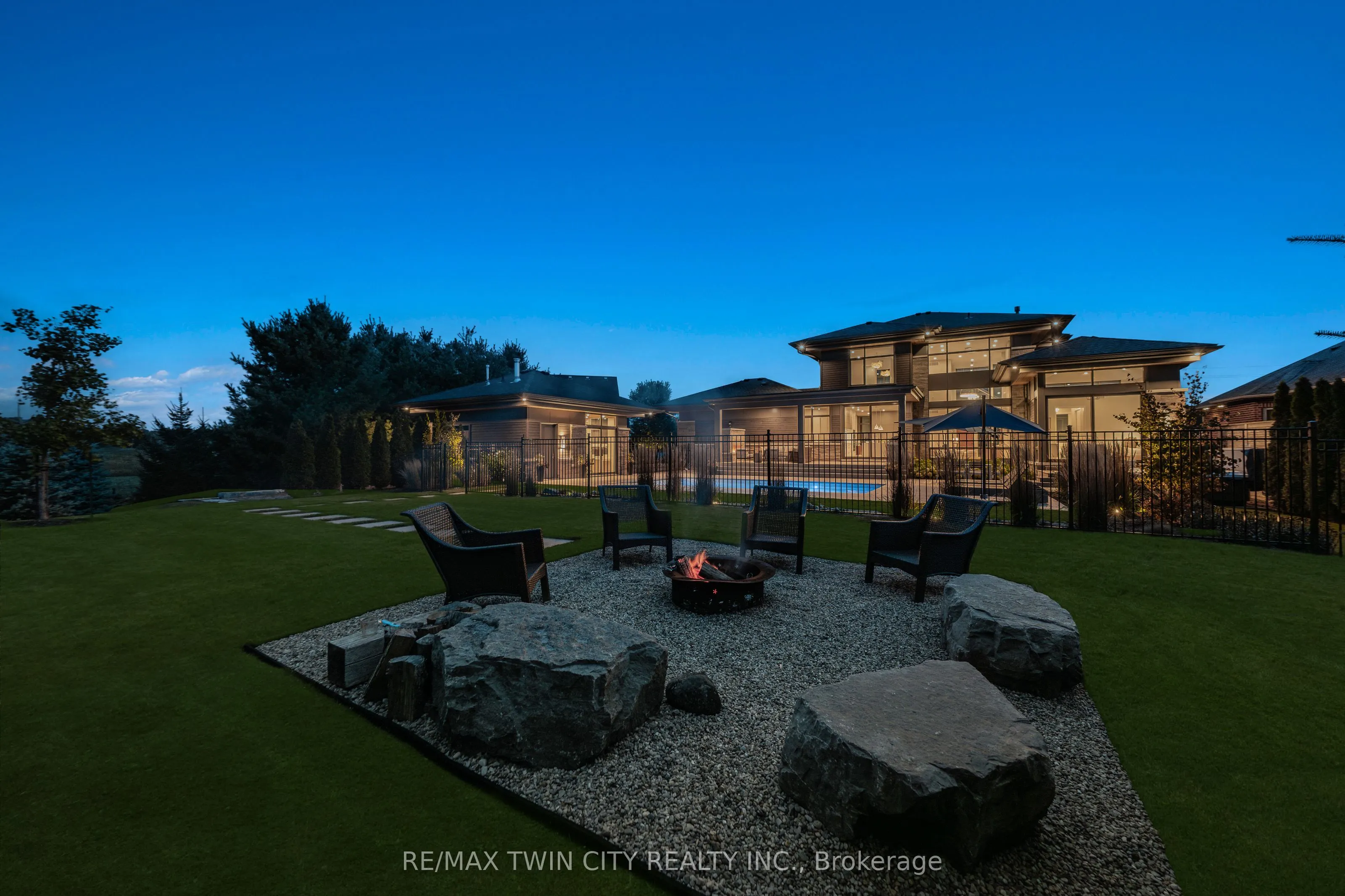 1826 Moser Young Road