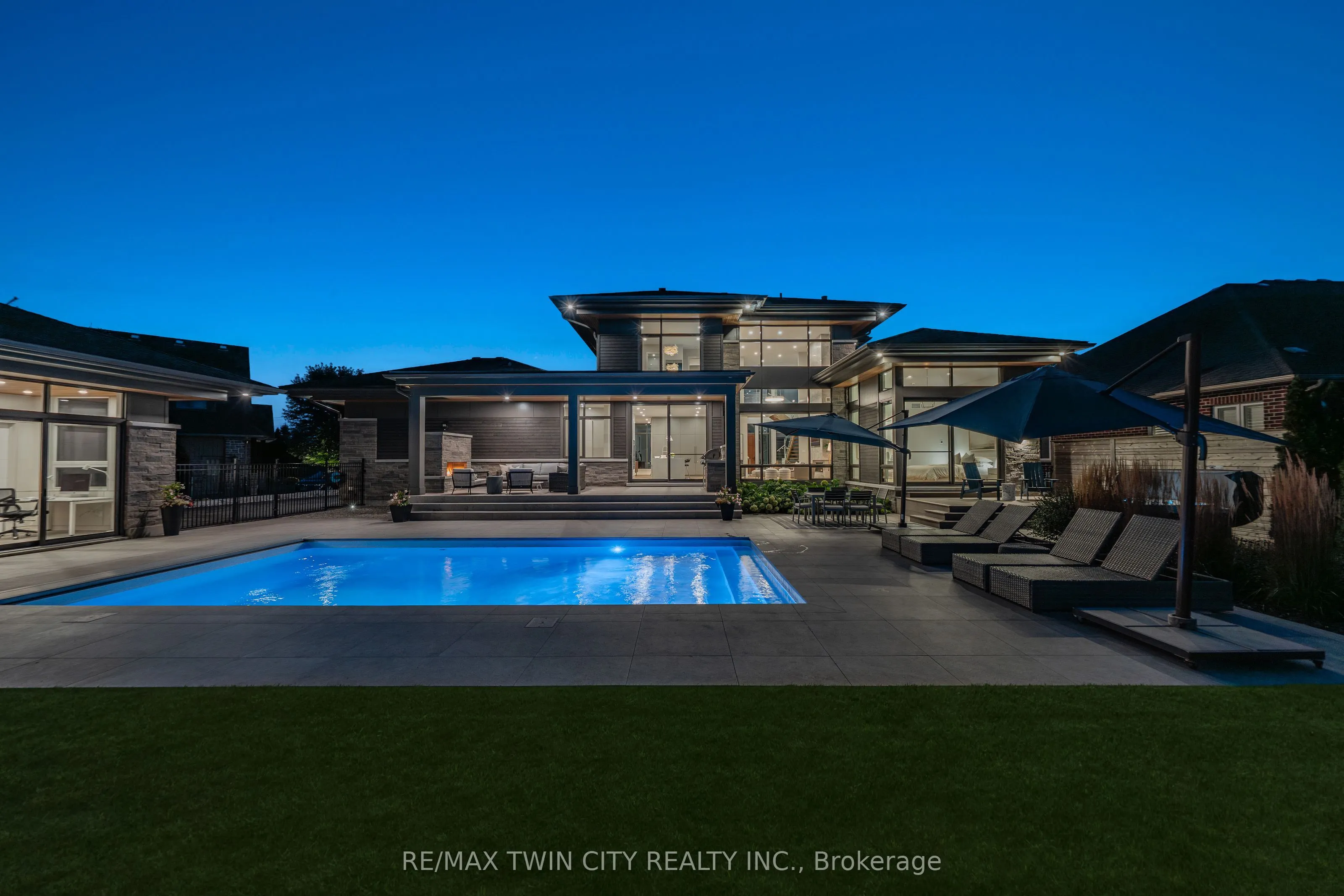 1826 Moser Young Road