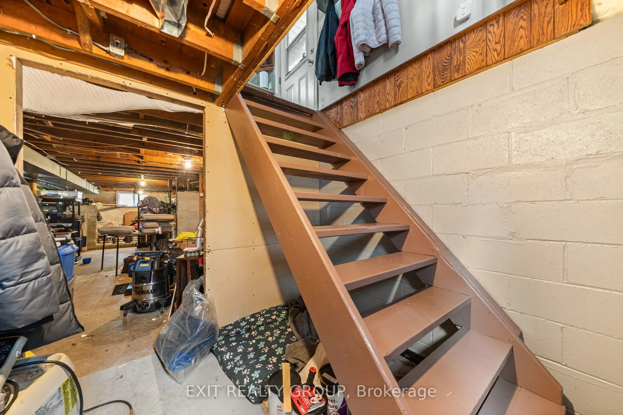 340 Frankford-Stirling Road
