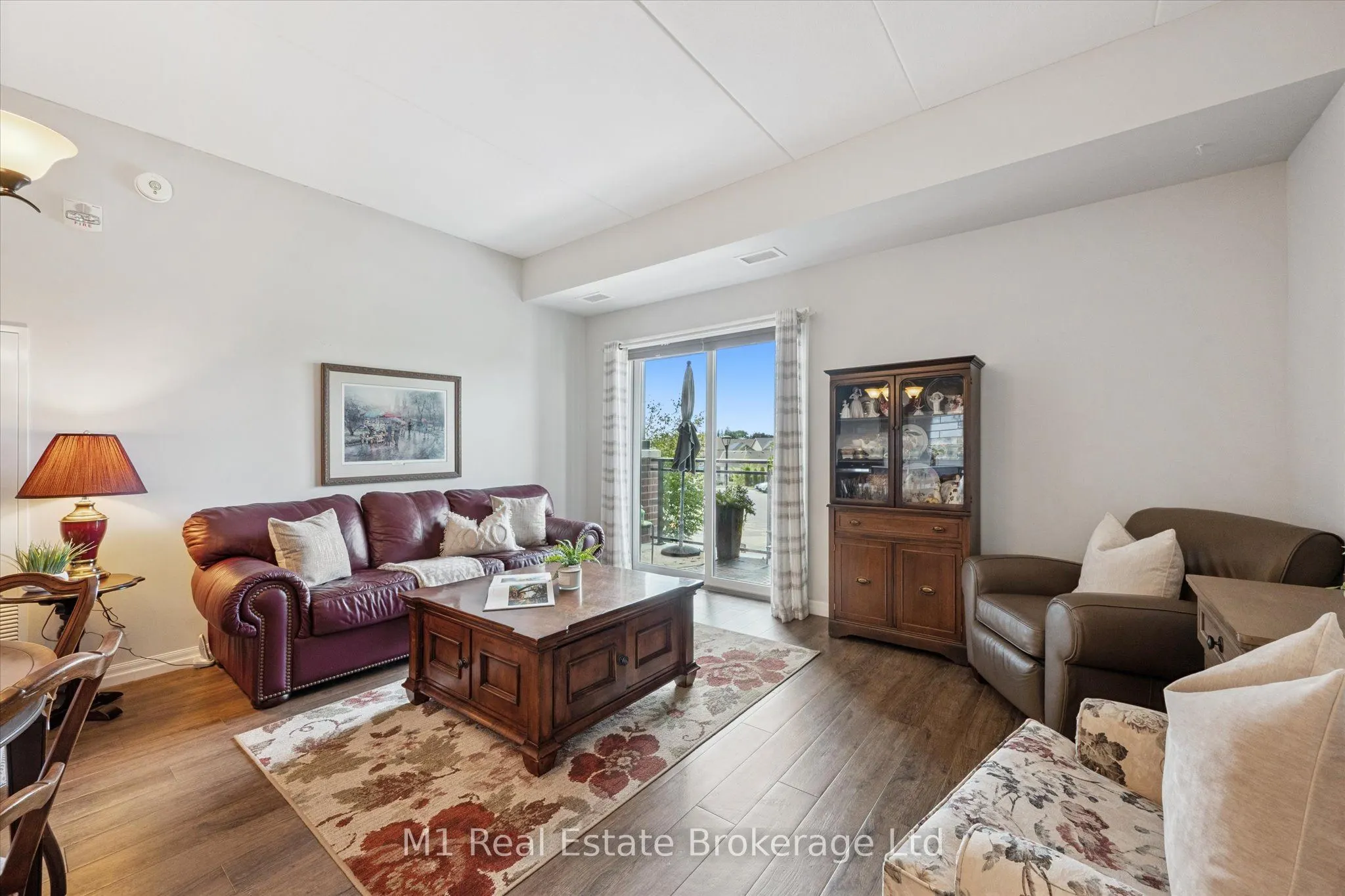 35 Kingsbury Square, #215