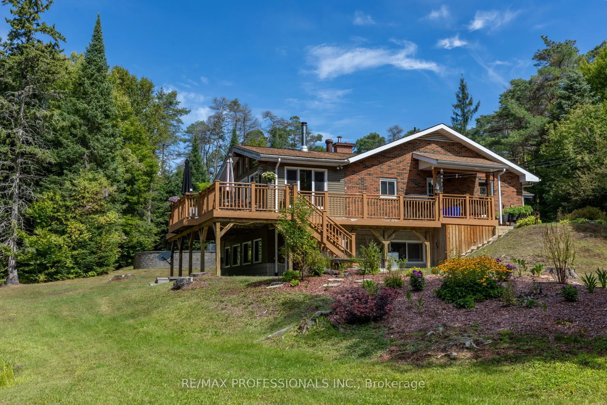 127 South Lancelot Road