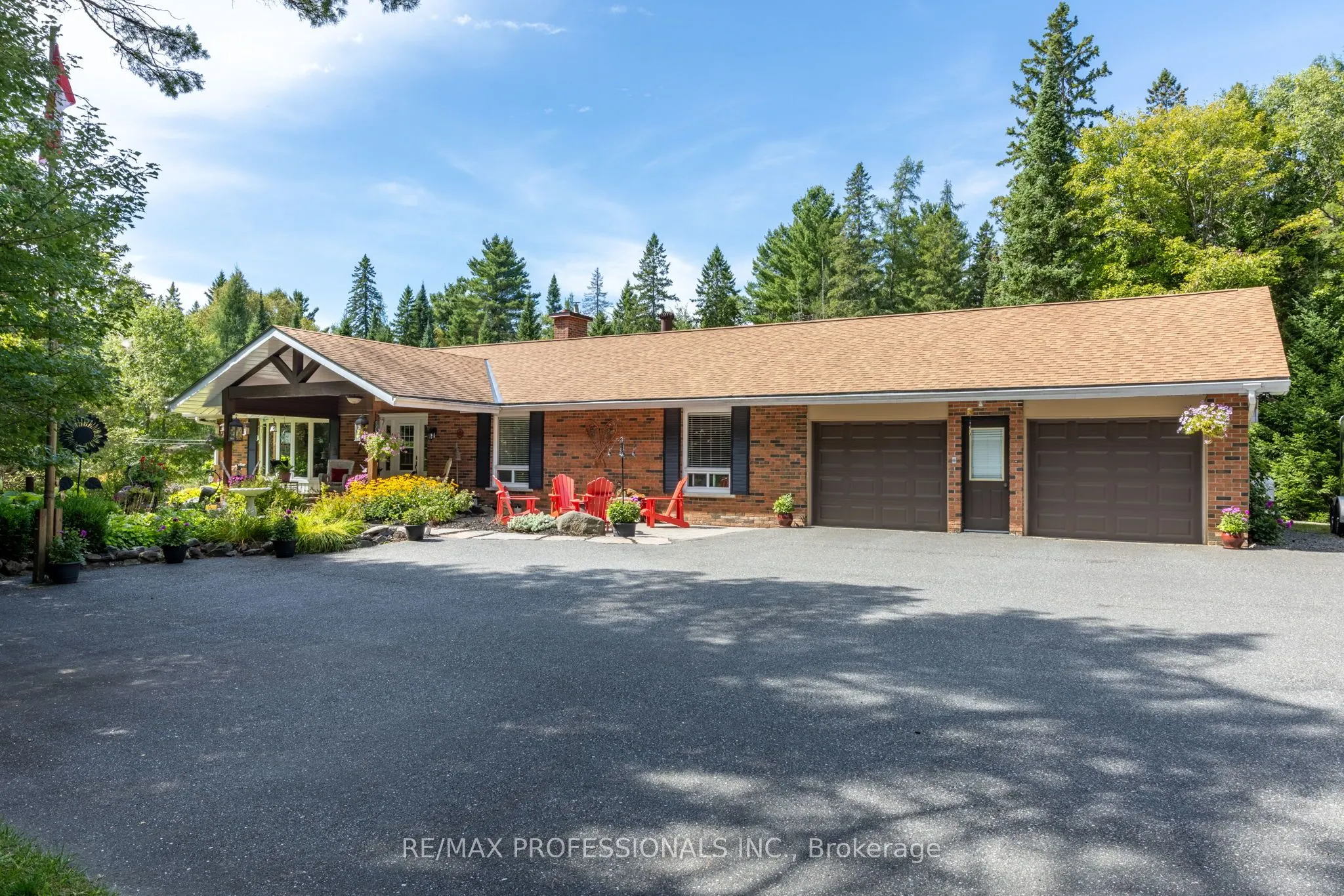 127 South Lancelot Road