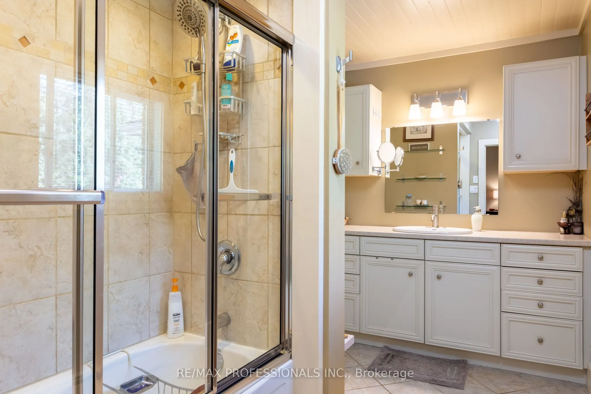 127 South Lancelot Road