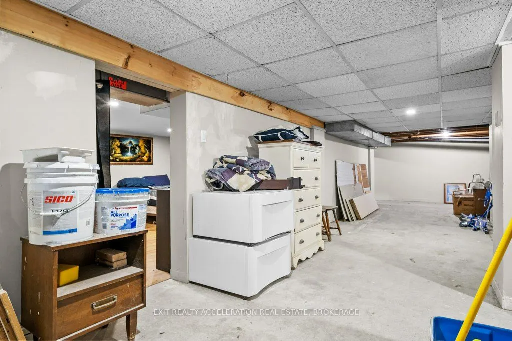 108 Dundas Street