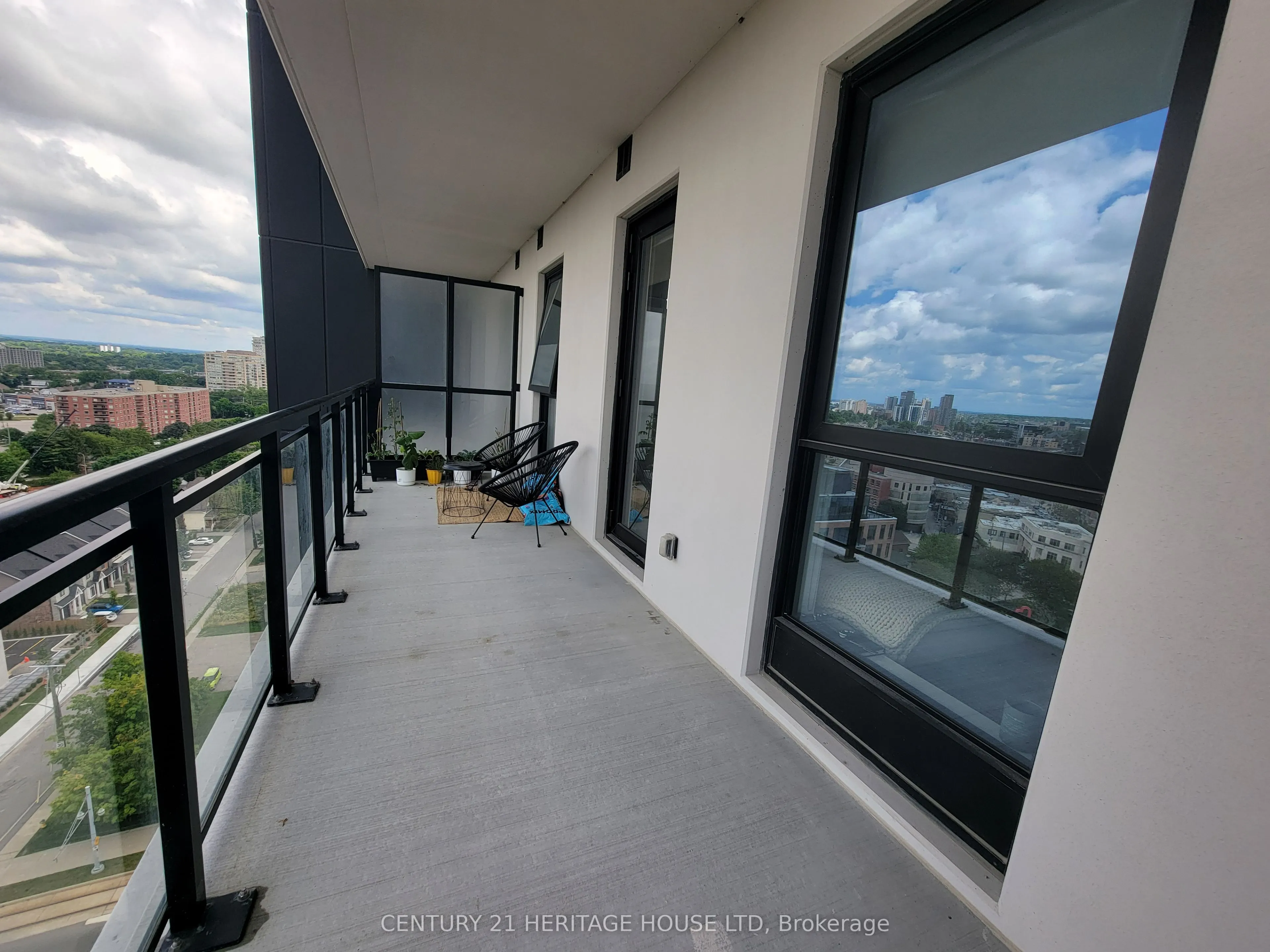 181 King Street S, #1311