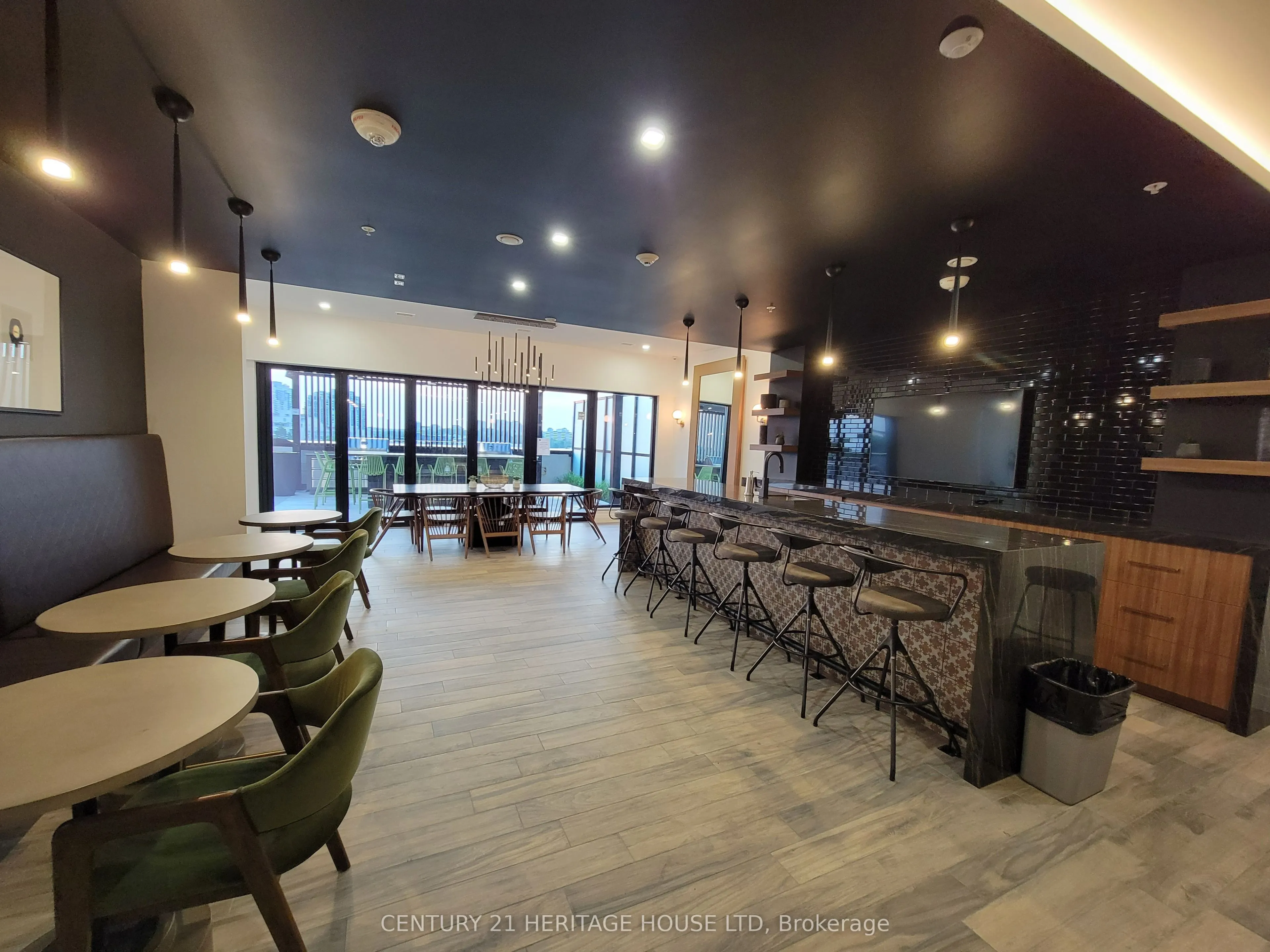 181 King Street S, #1311