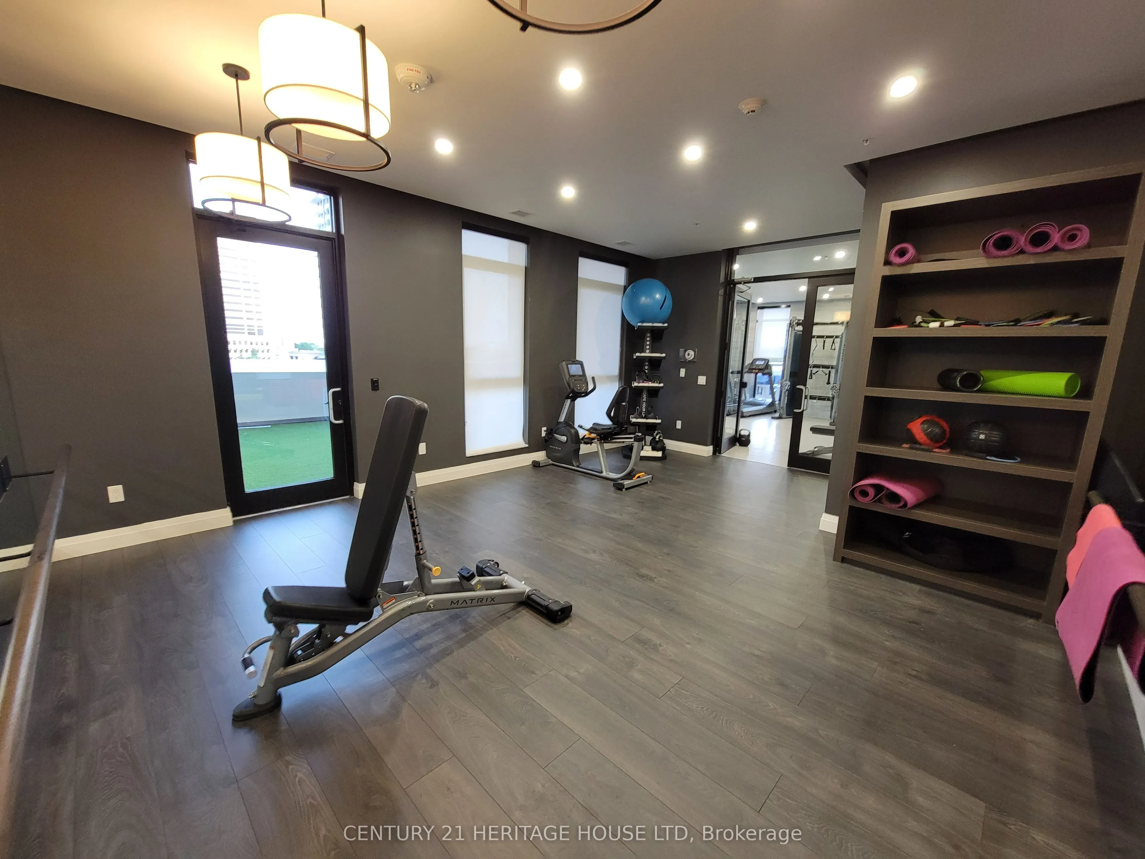 181 King Street S, #1311