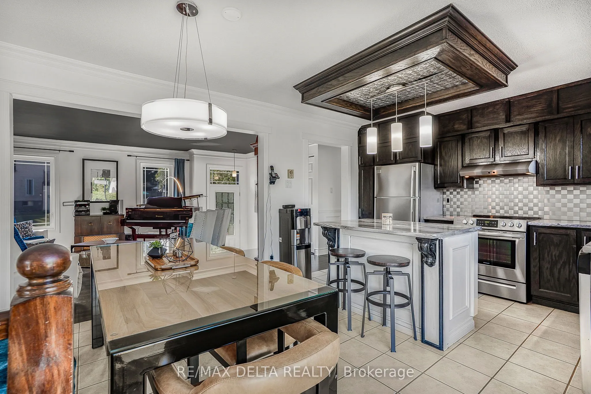 381 Dalrymple Drive
