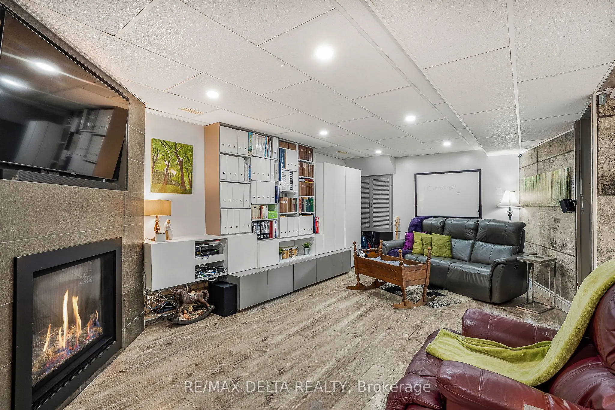 381 Dalrymple Drive