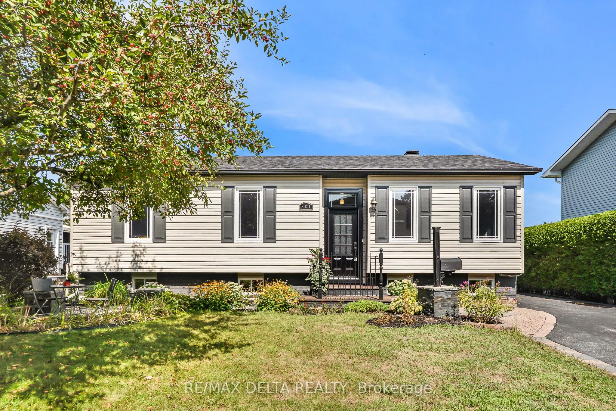 381 Dalrymple Drive