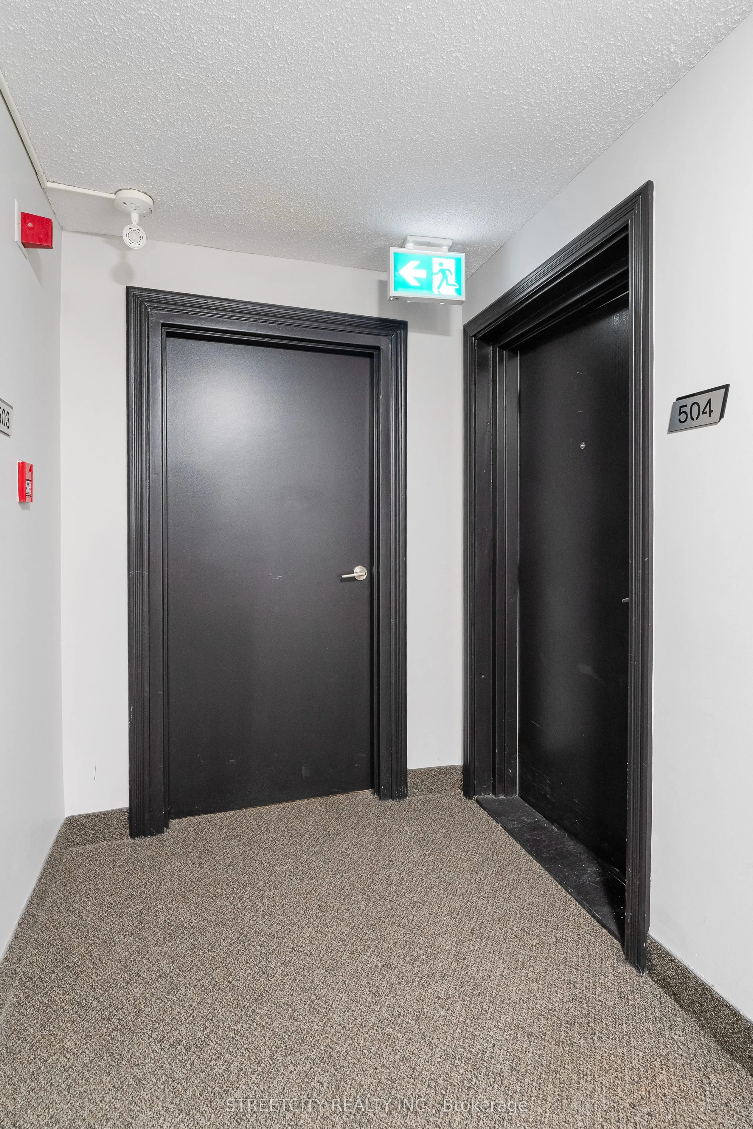 931 Wonderland Road S, #504