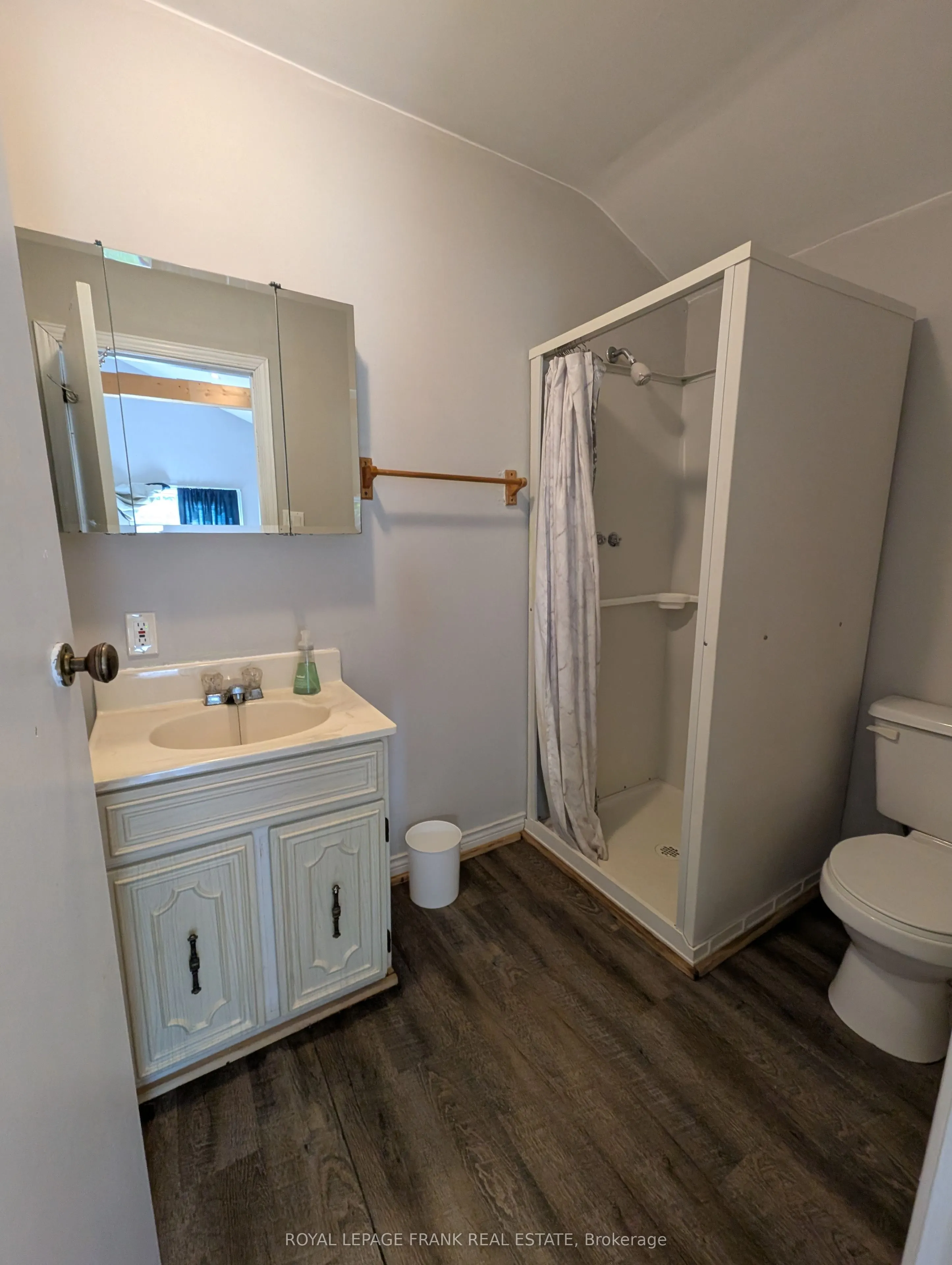 230-232 Lake Dalrymple Road, #4