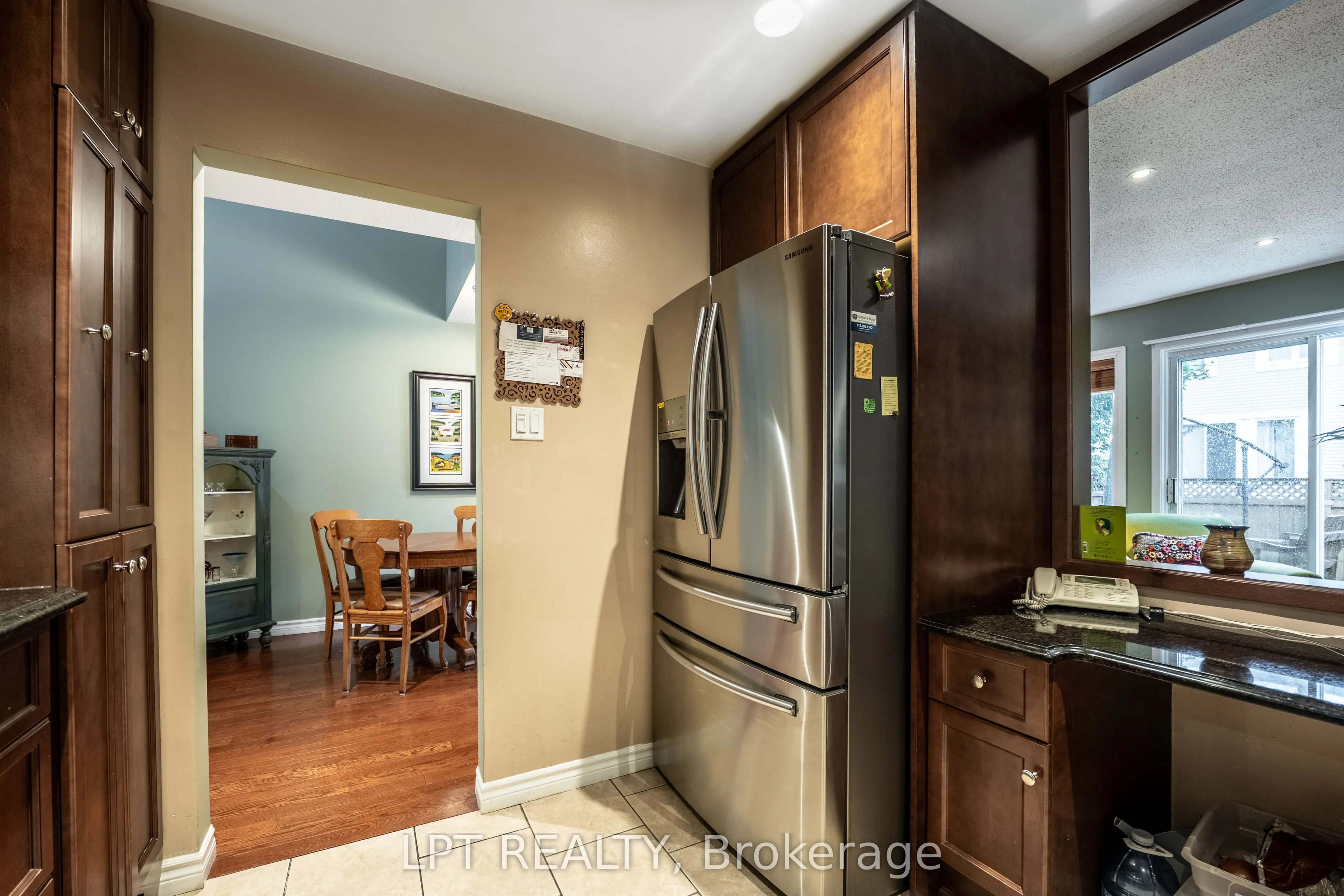 491 Valade Crescent, #33