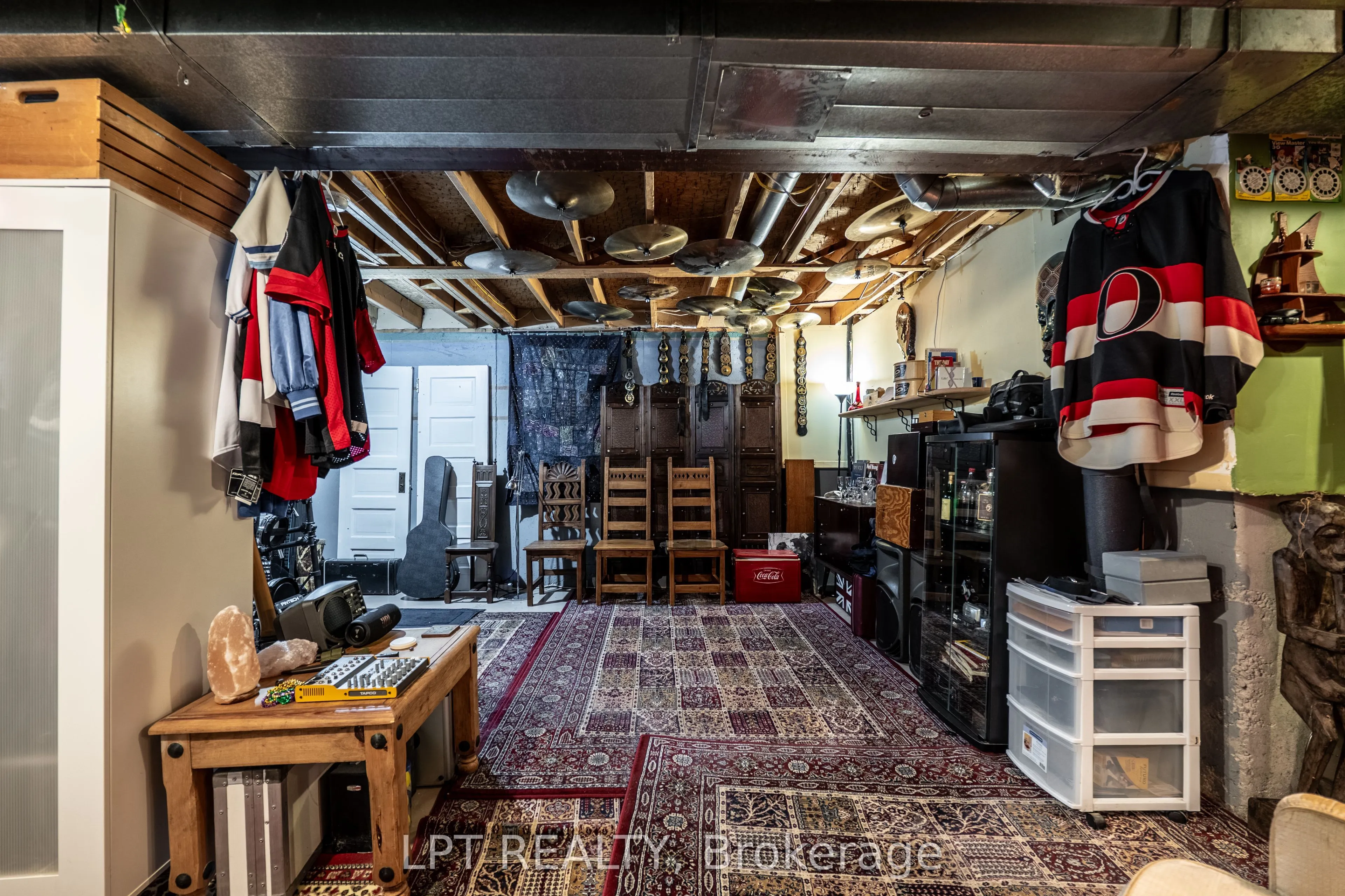 491 Valade Crescent, #33