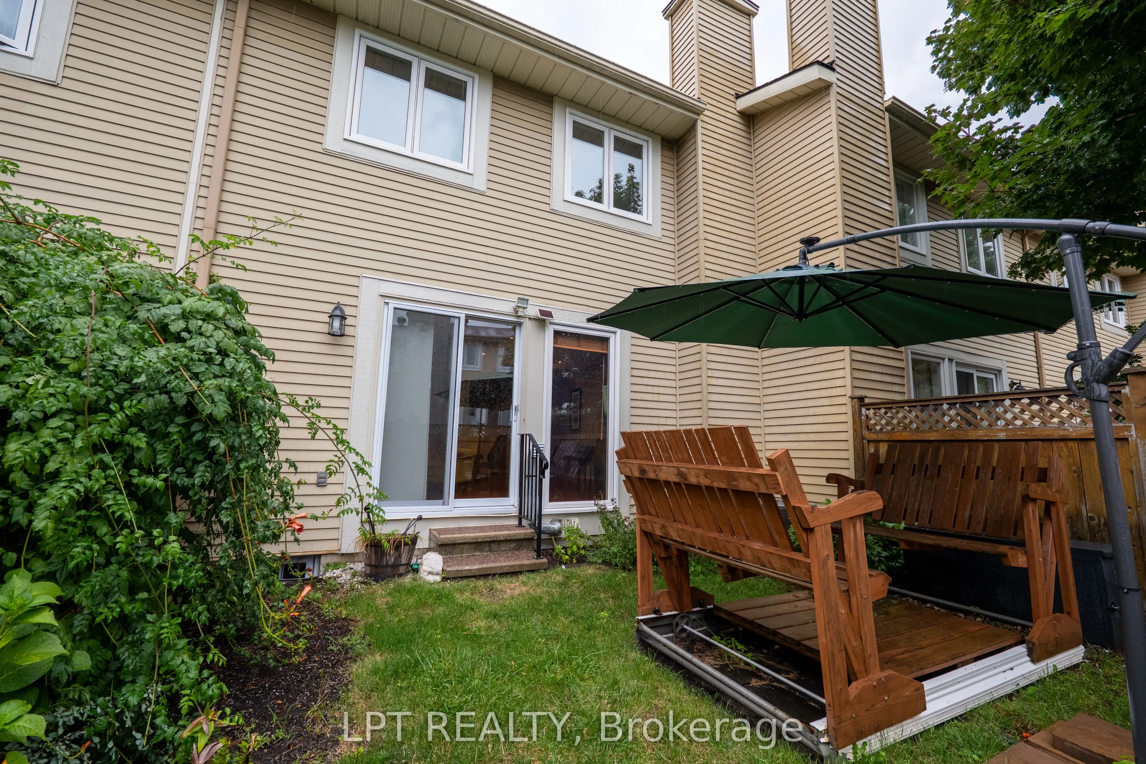 491 Valade Crescent, #33