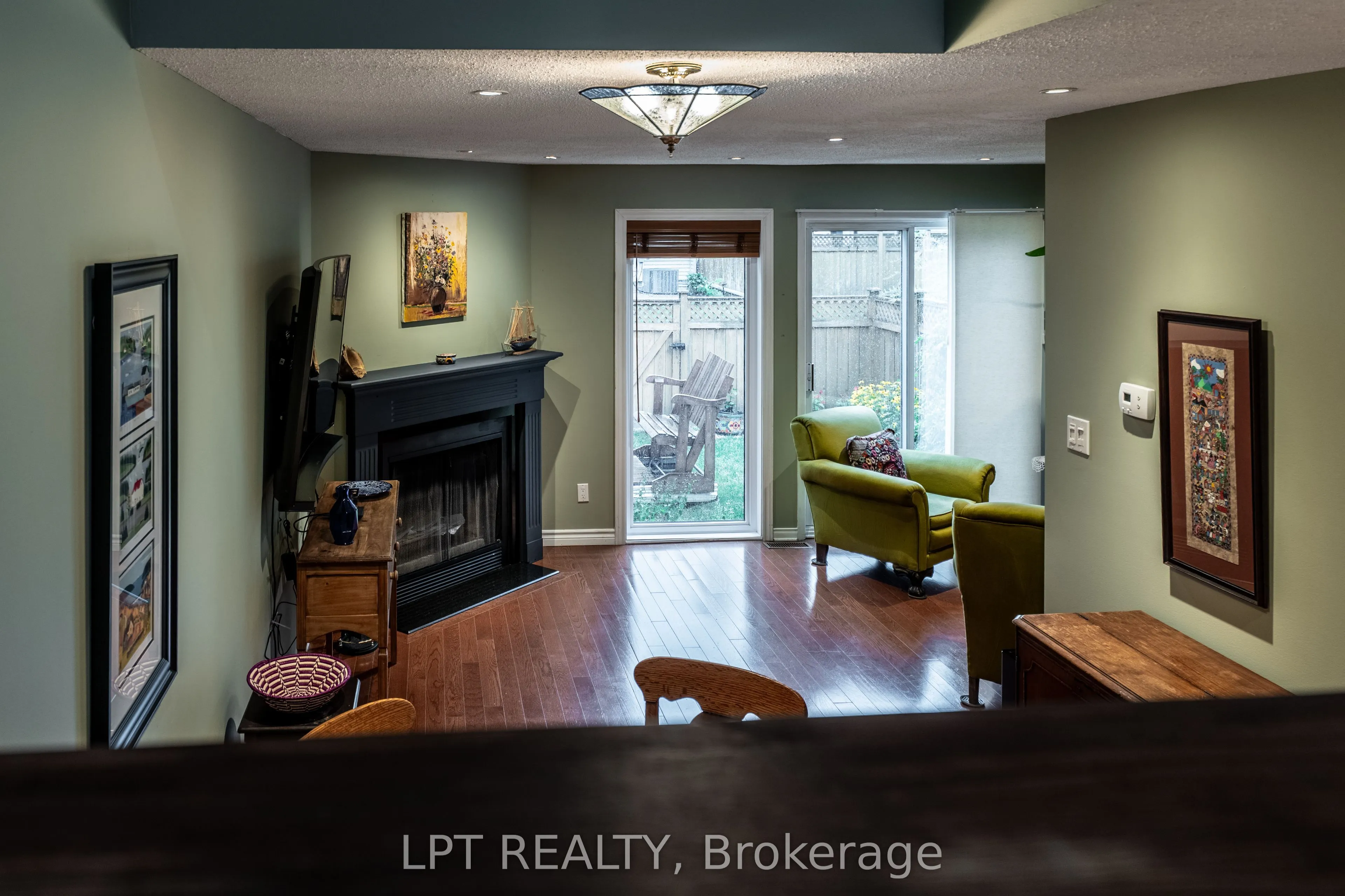 491 Valade Crescent, #33