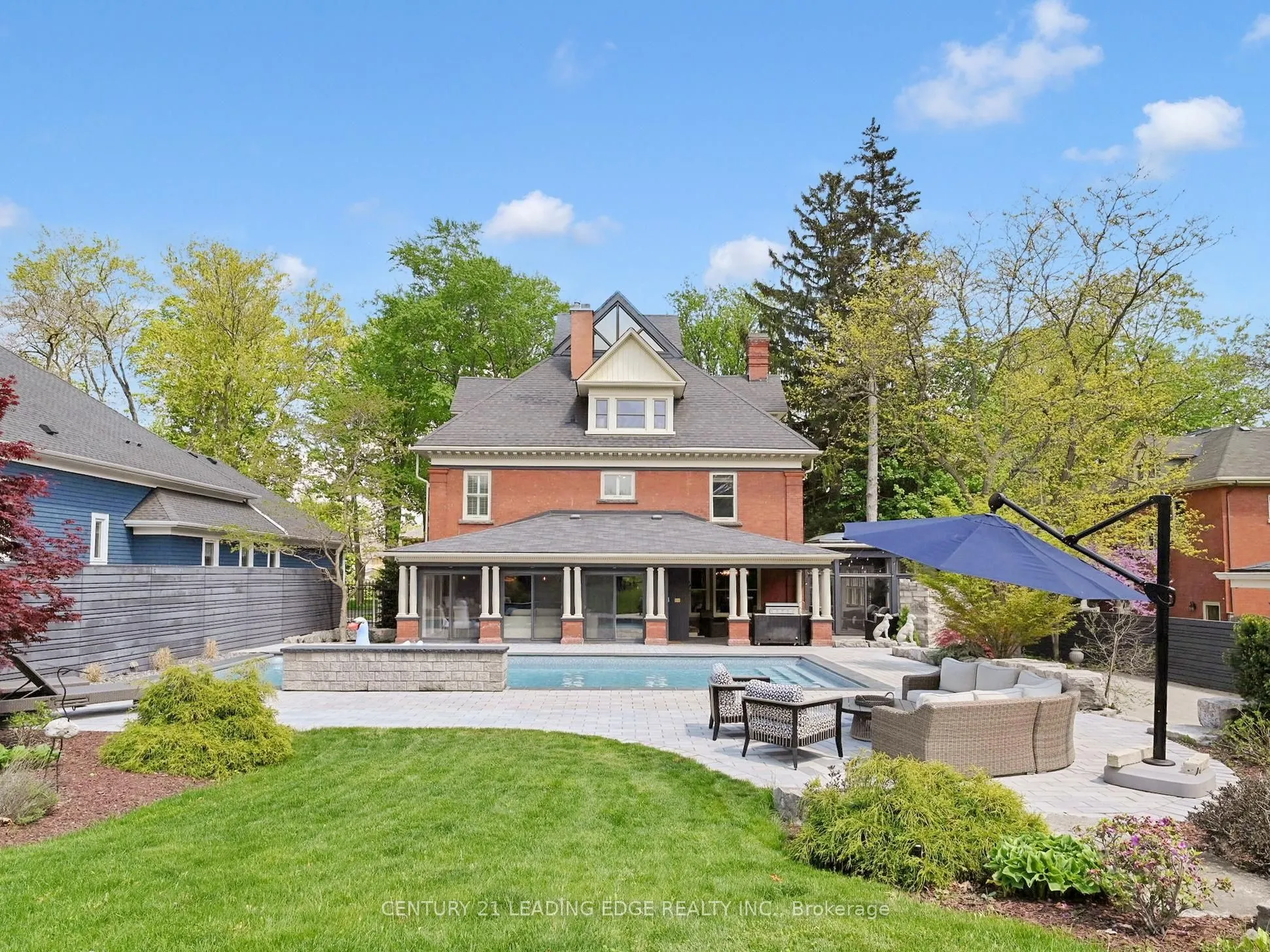 18 BRANT Road N