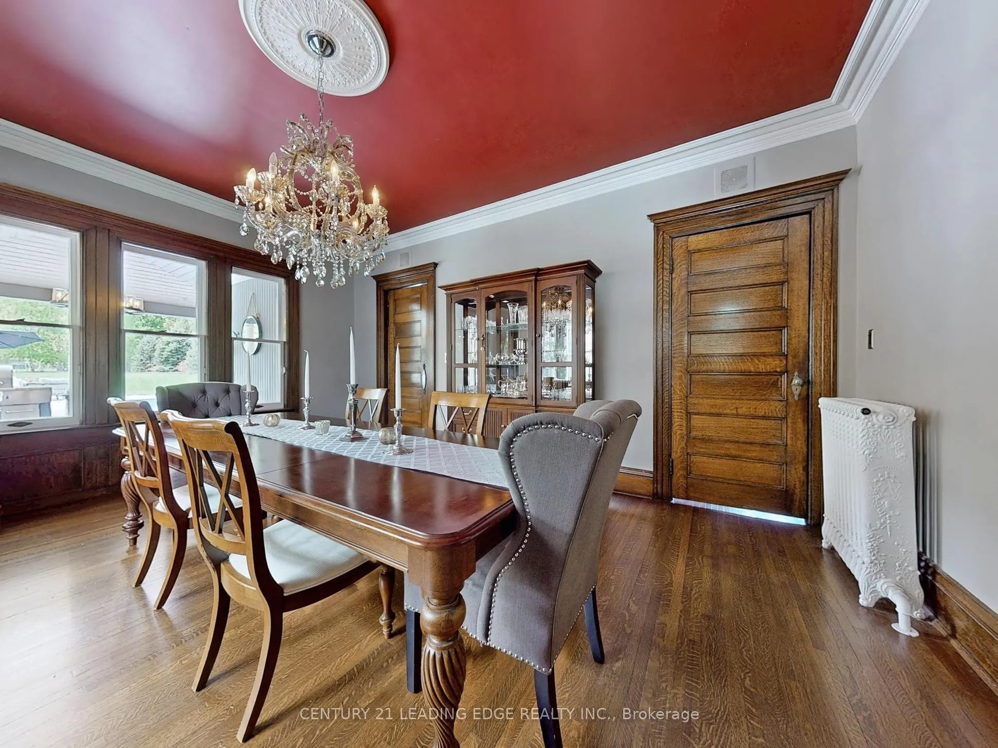 18 BRANT Road N