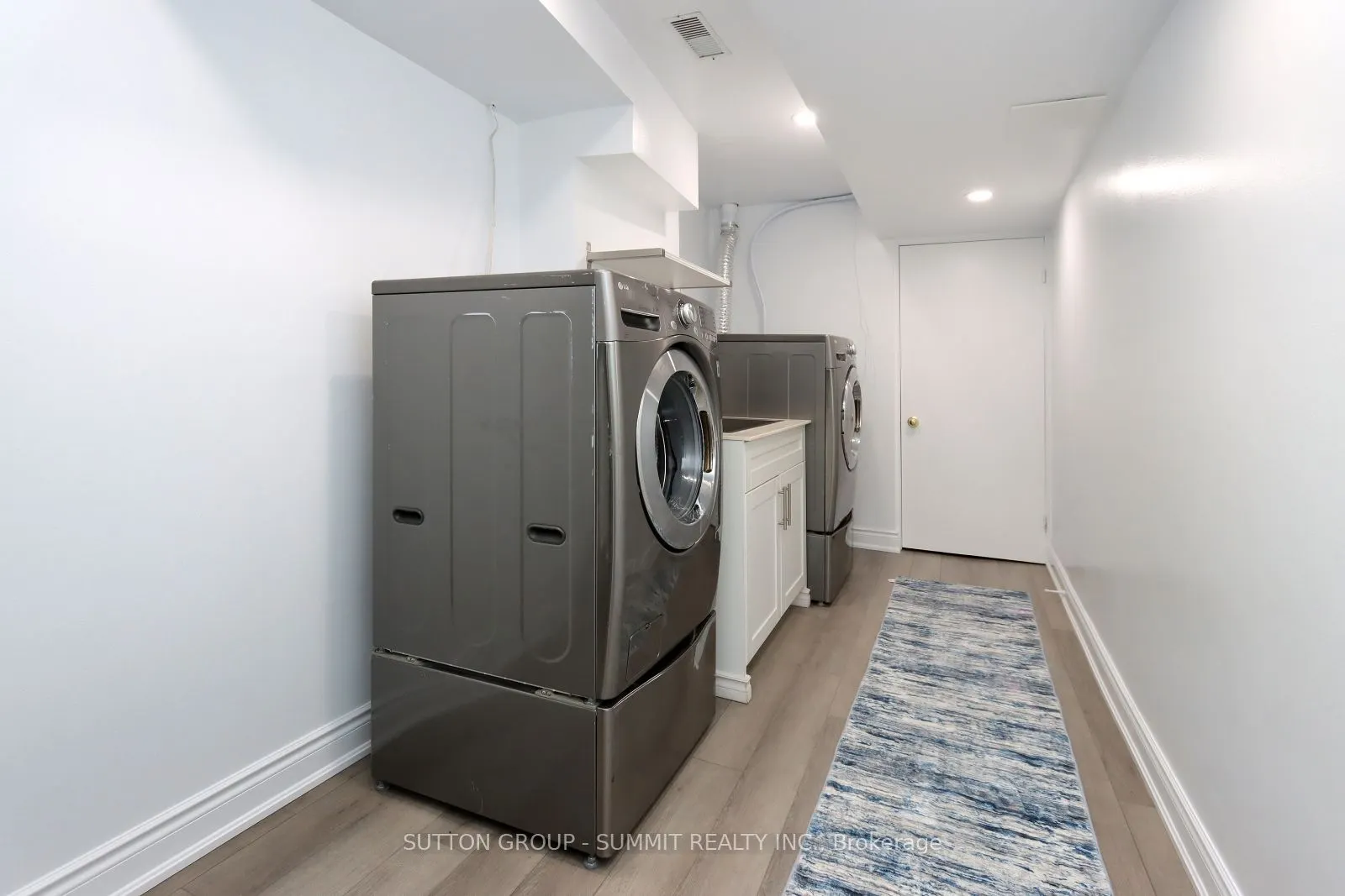 1771 Upper Wentworth Street, #25