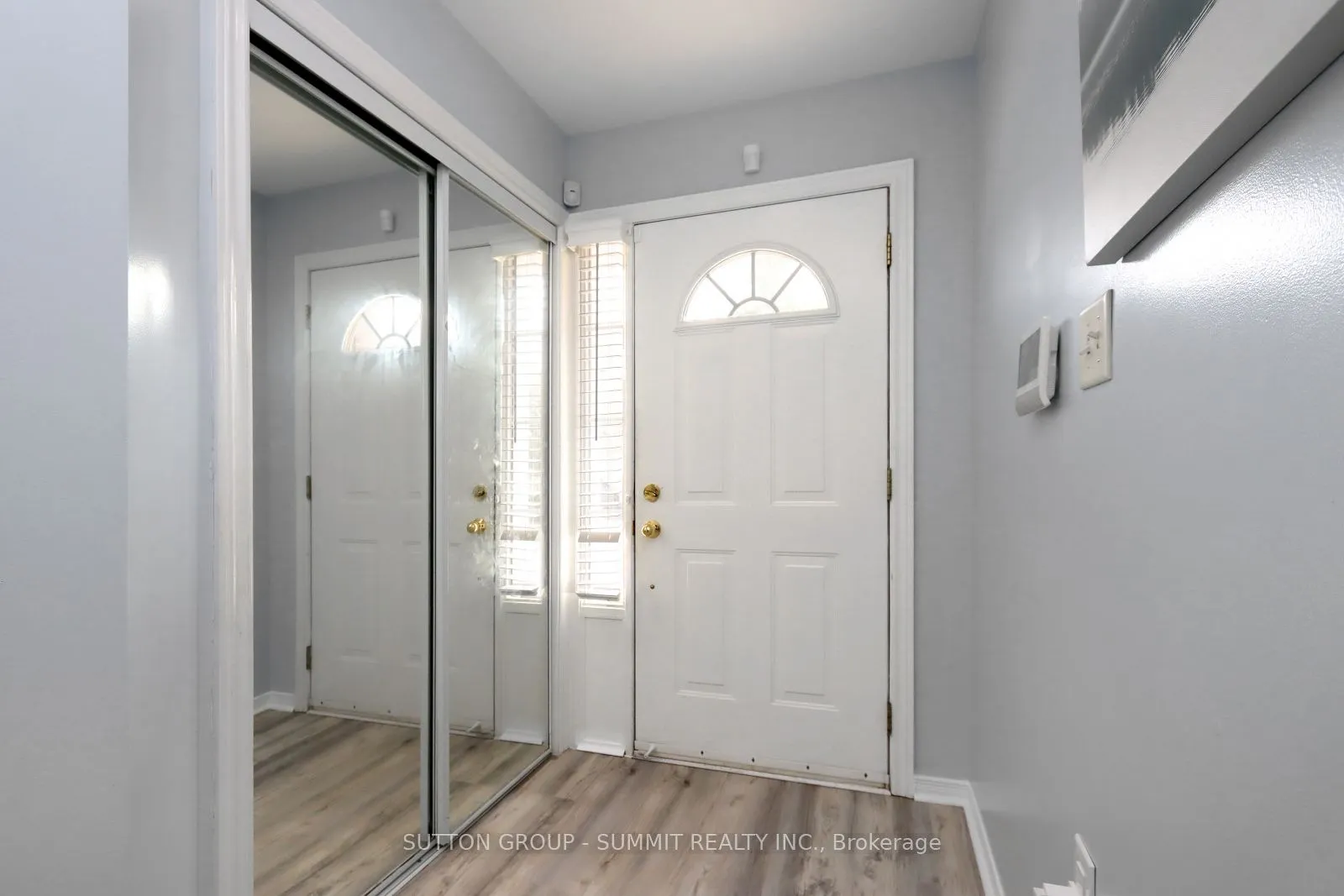 1771 Upper Wentworth Street, #25