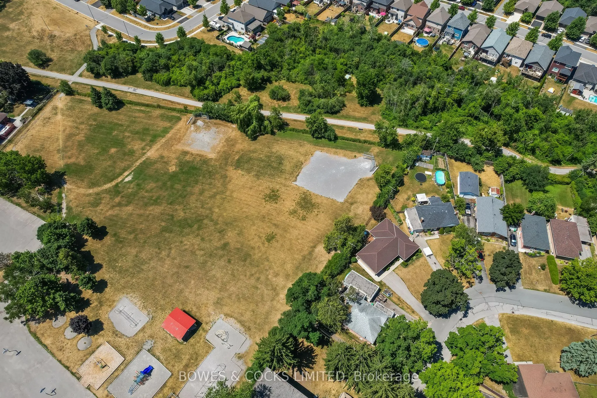 905 Glenholme Avenue