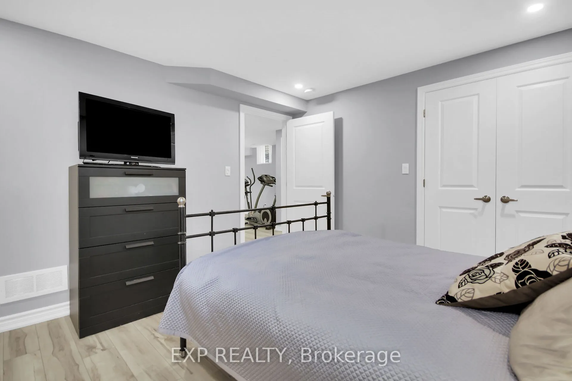 2629 Watermusic Bay Crescent