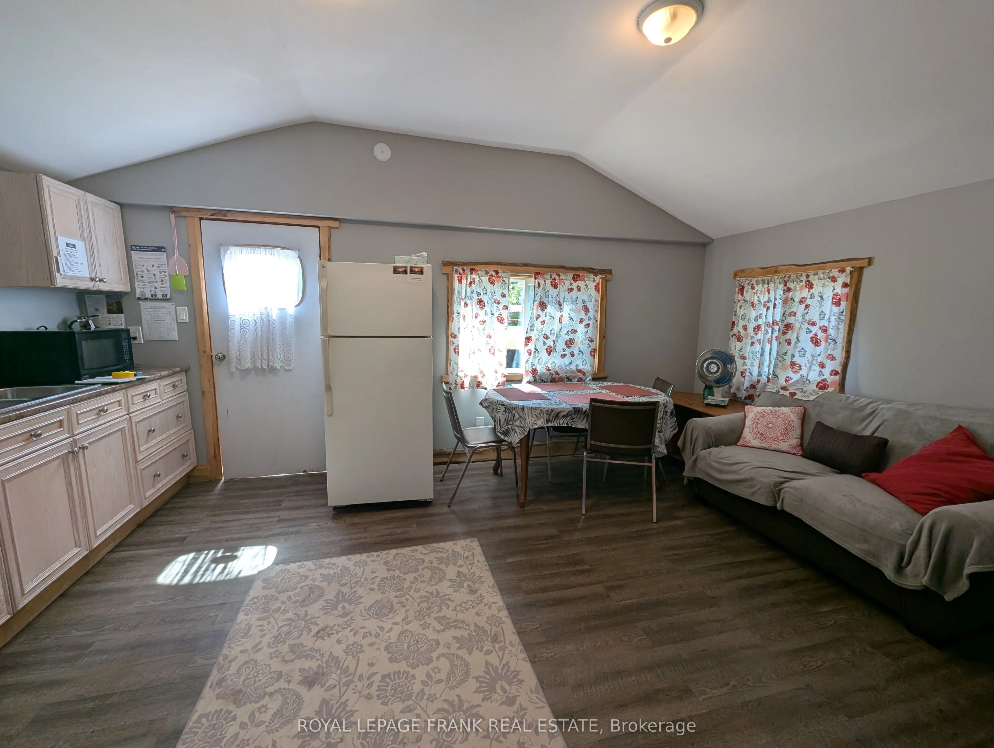 230-232 Lake Dalrymple Road, #5